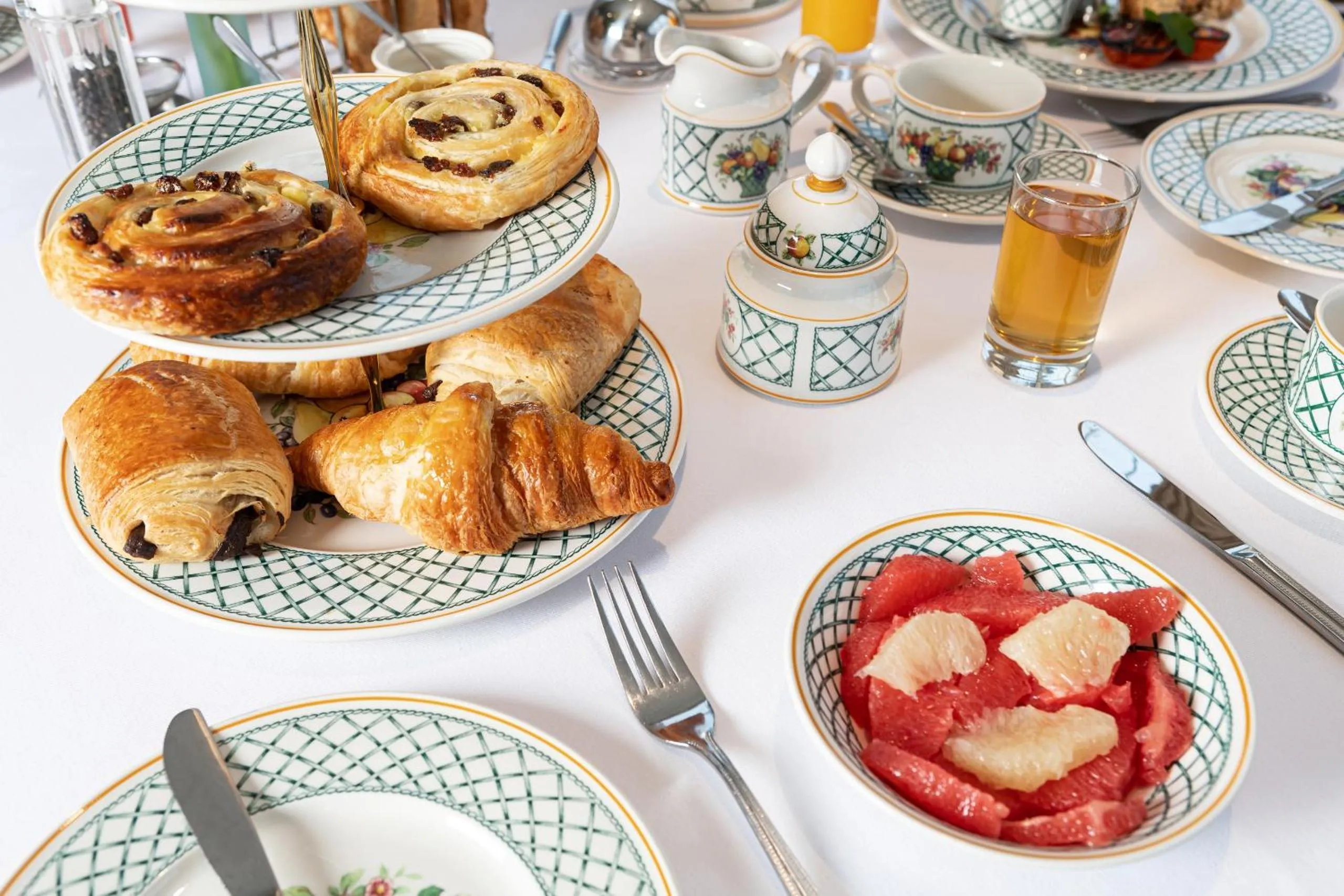 Breakfast in Ees Wyke Country House