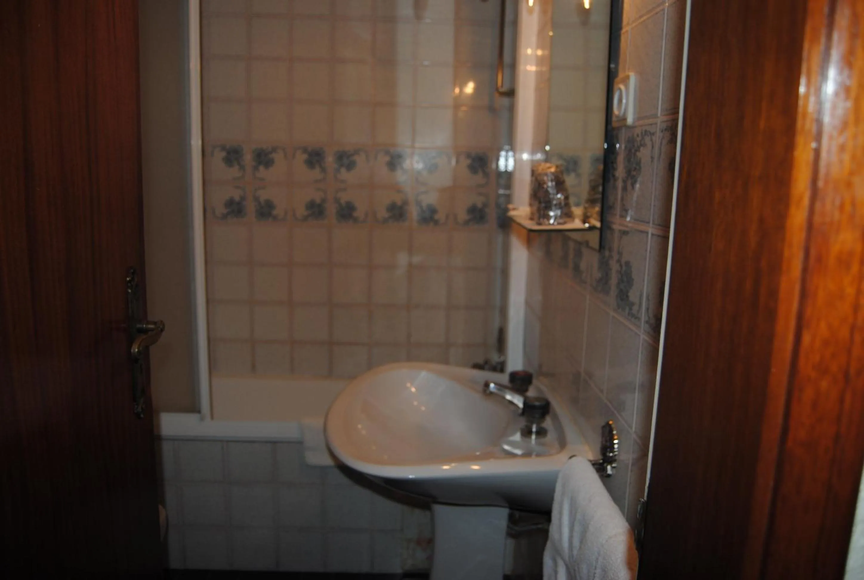 Bathroom in Hotel Peninsular- Porto