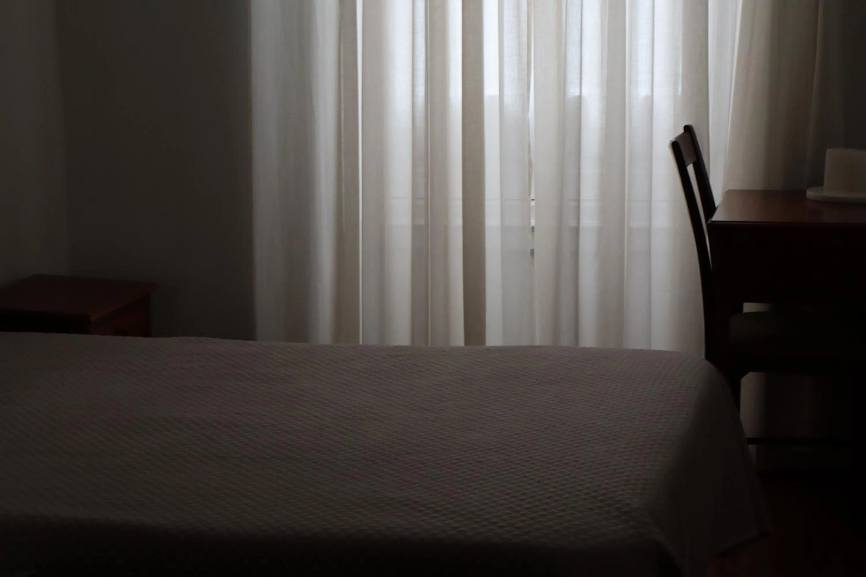 Bedroom, Bed in Hotel Peninsular- Porto