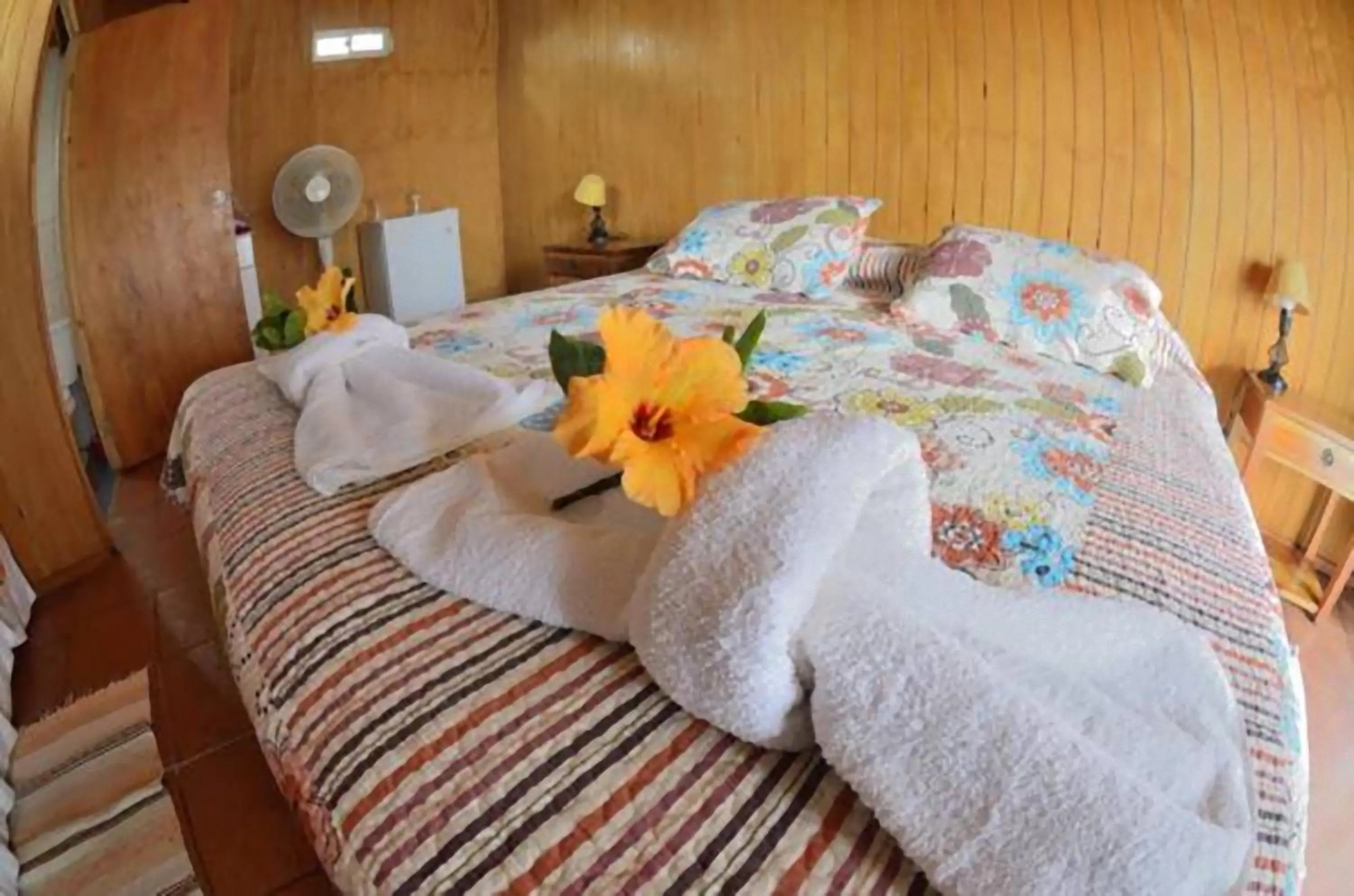 Bed in Kaimana Inn Rapa Nui