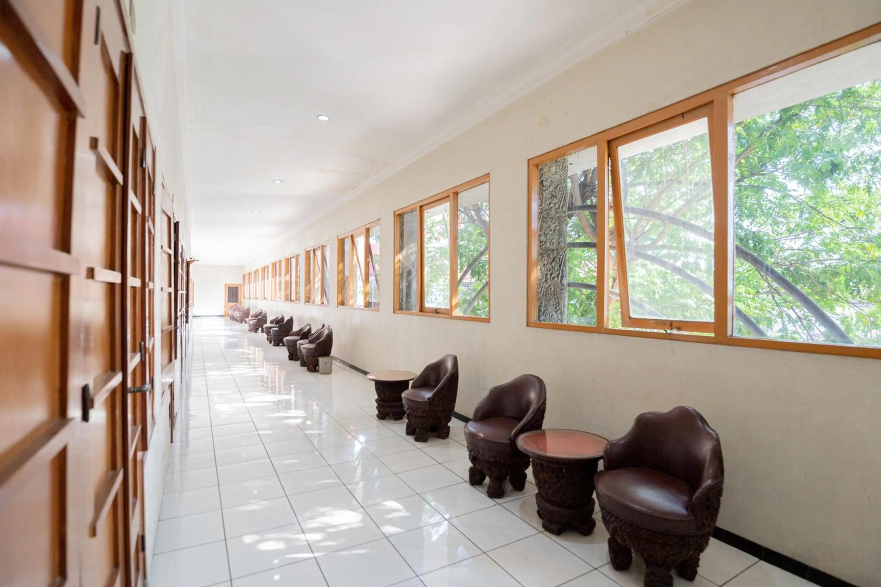 Property building in RedDoorz @ Urip Sumoharjo