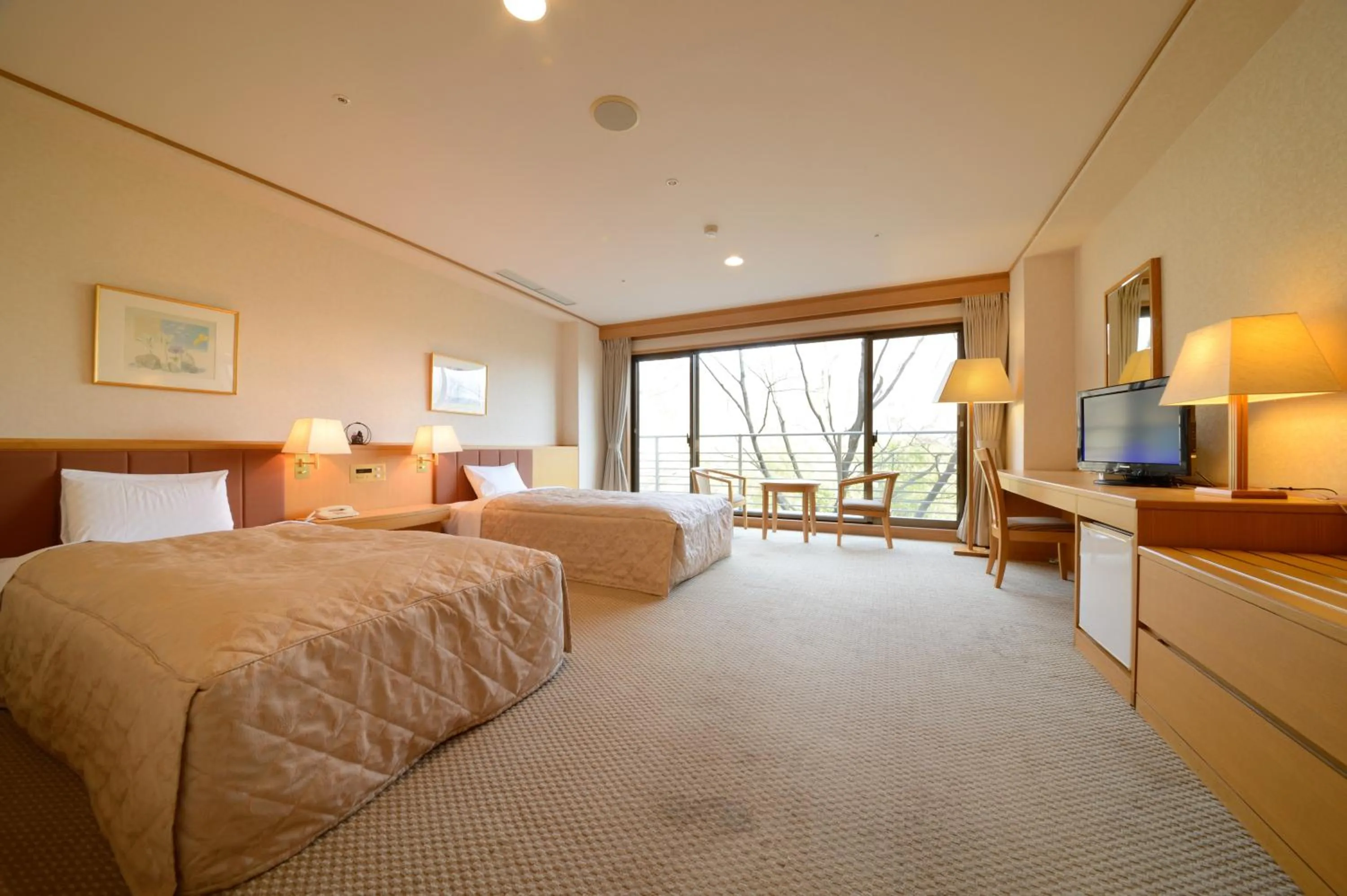 Photo of the whole room, Bed in Iizaka Onsen Surikamitei Ohtori