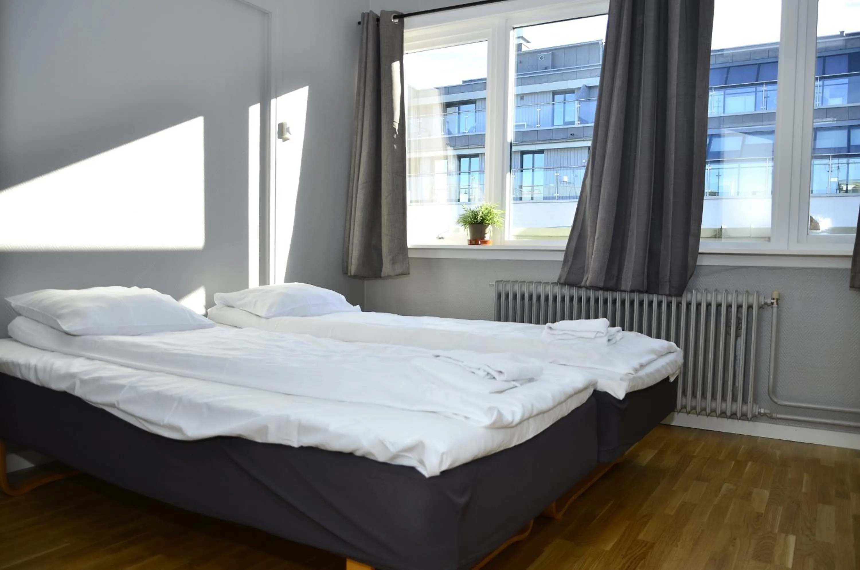 Photo of the whole room, Bed in Forenom Serviced Apartments Oslo Rosenborg