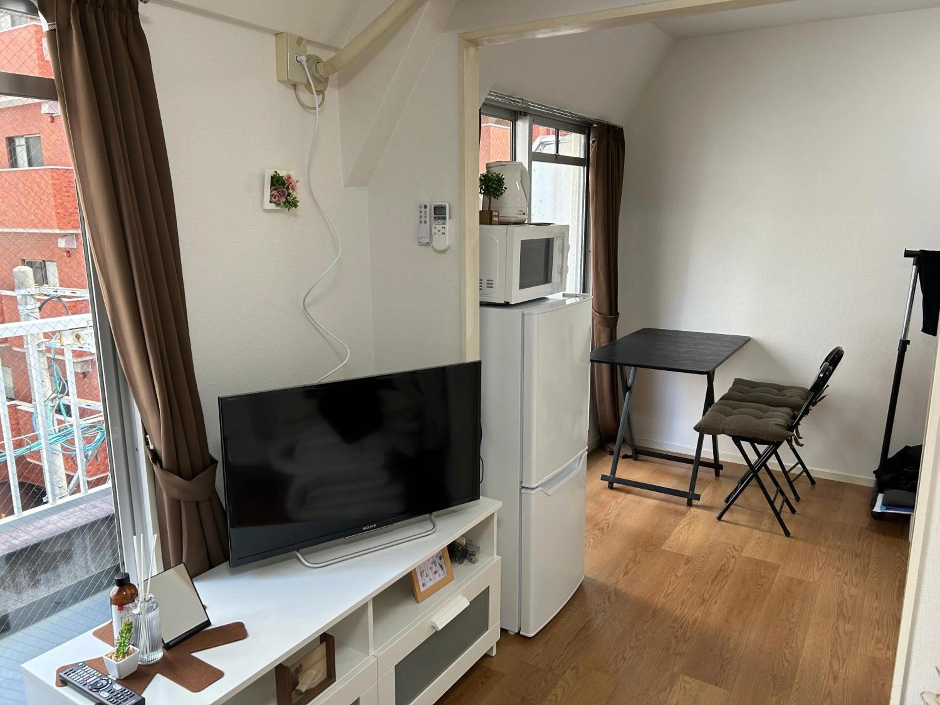 Living room in Guest House ZEN HAKATA Ohori Park 1