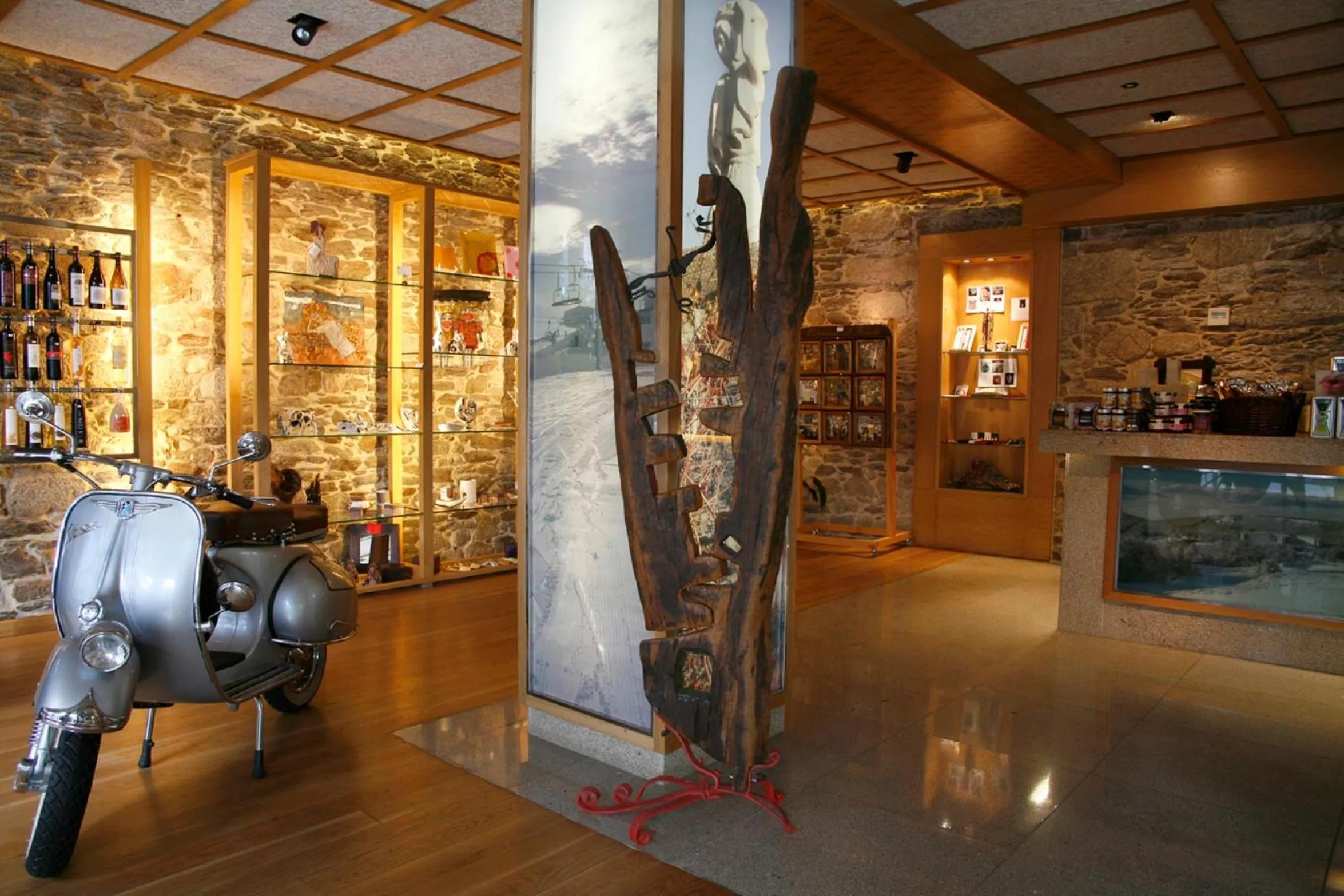 On-site shops in Hotel Casa de Caldelas