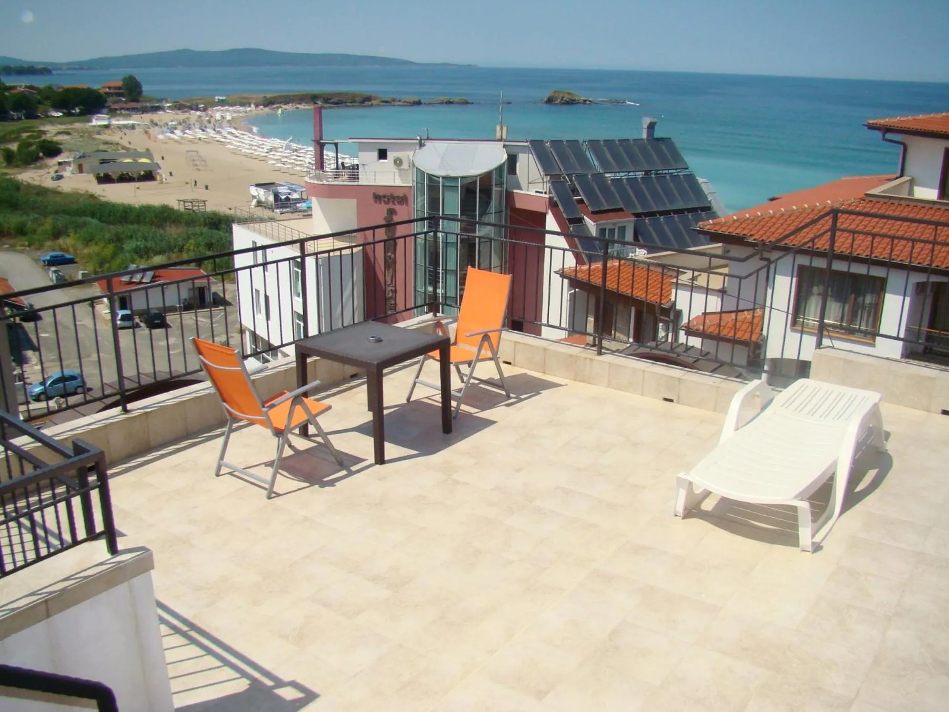 Natural landscape in Hotel Bellisimo