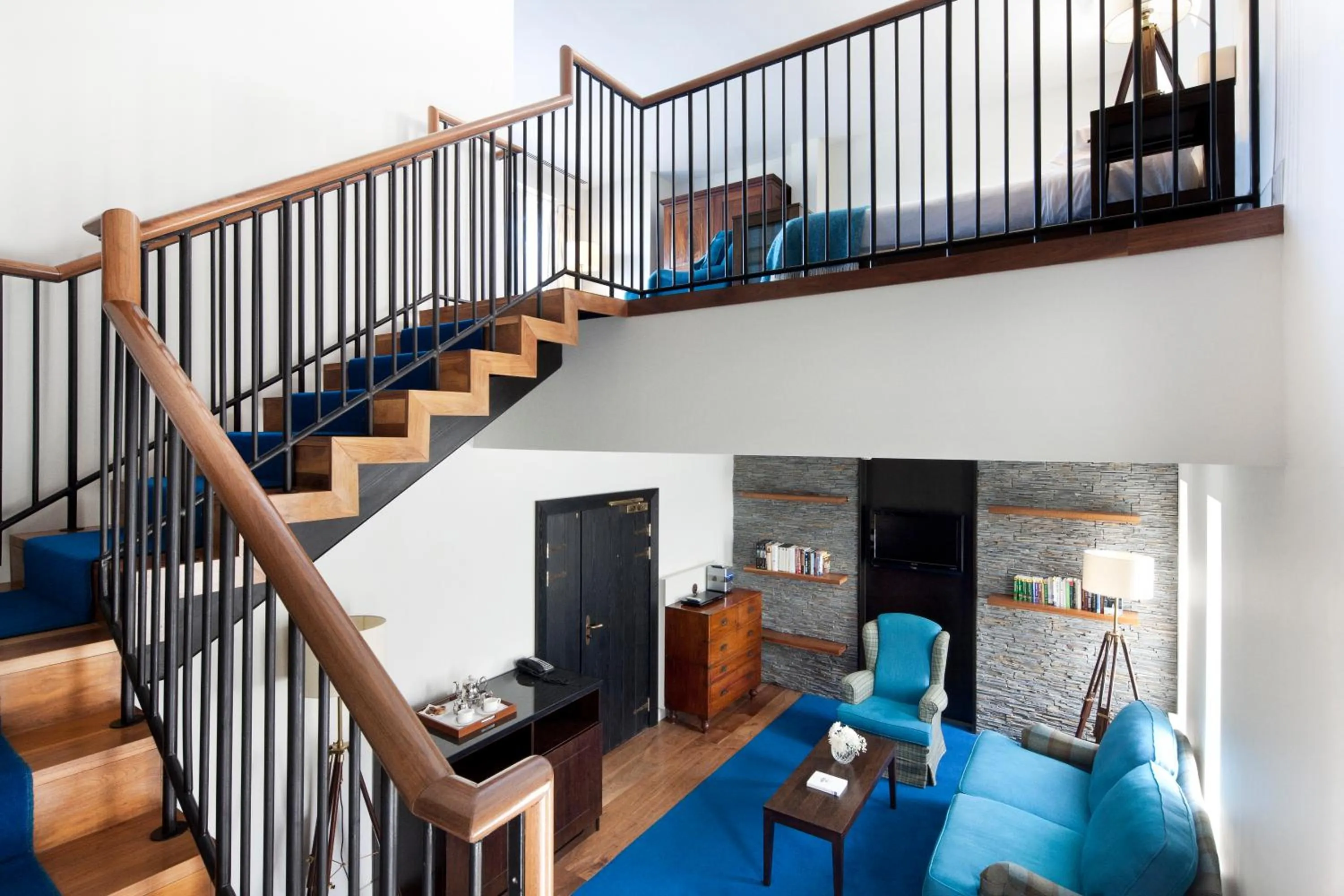 Living room in Cliff House Hotel