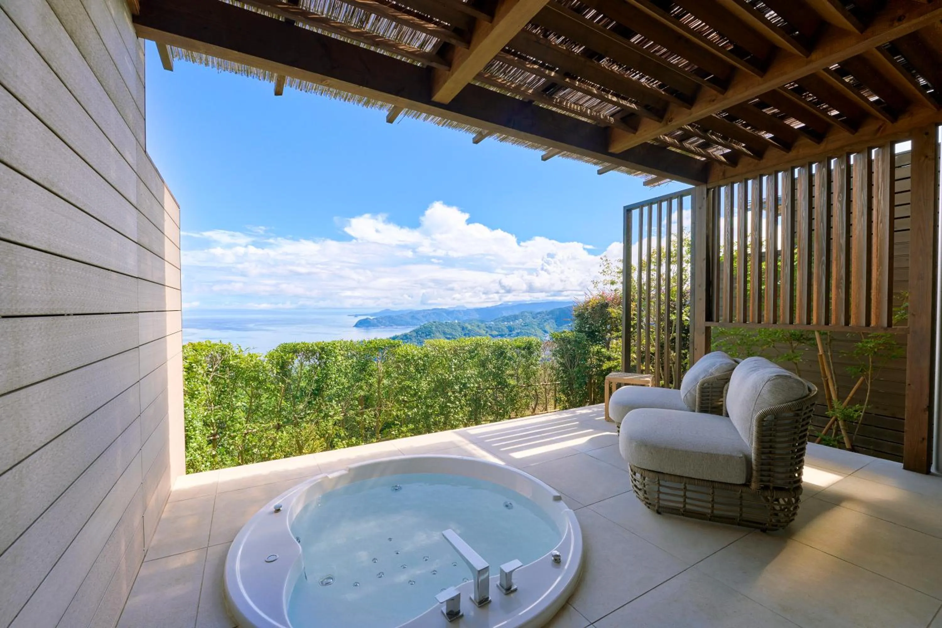 Open Air Bath in Hotel Grand Bach Atami Crescendo