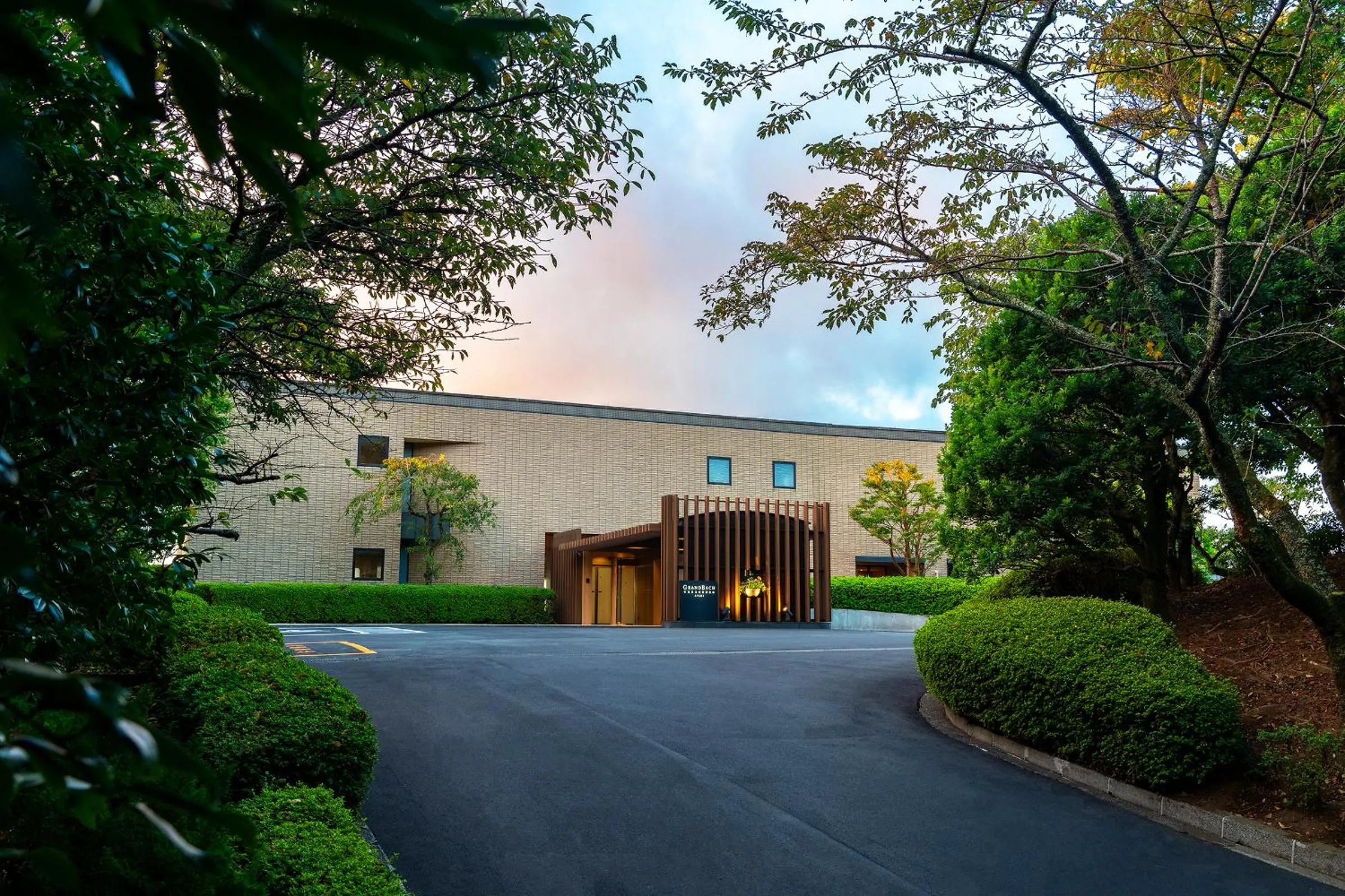 Property building in Hotel Grand Bach Atami Crescendo