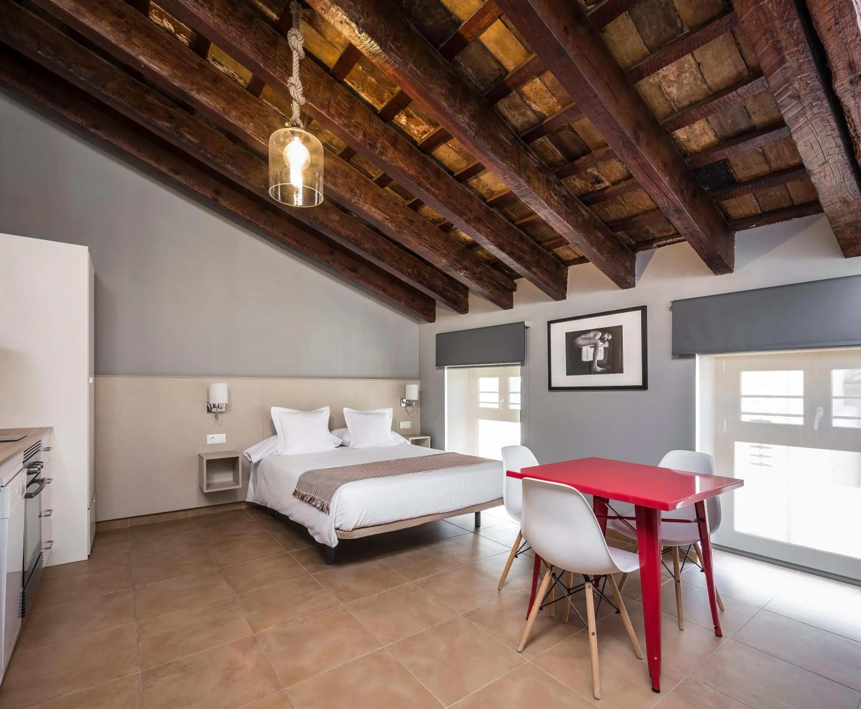 Photo of the whole room, Bed in Catalina Suites San Nicolas