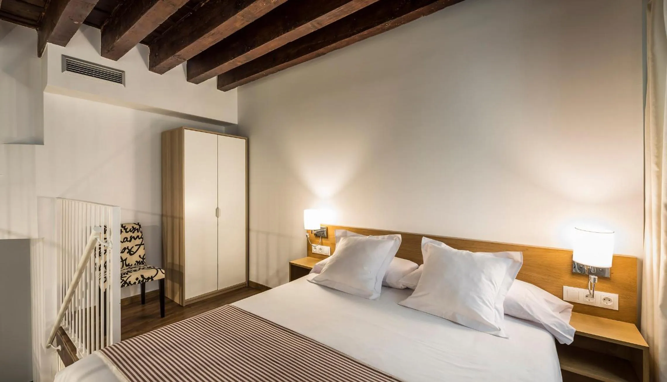 Bedroom, Bed in Catalina Suites San Nicolas