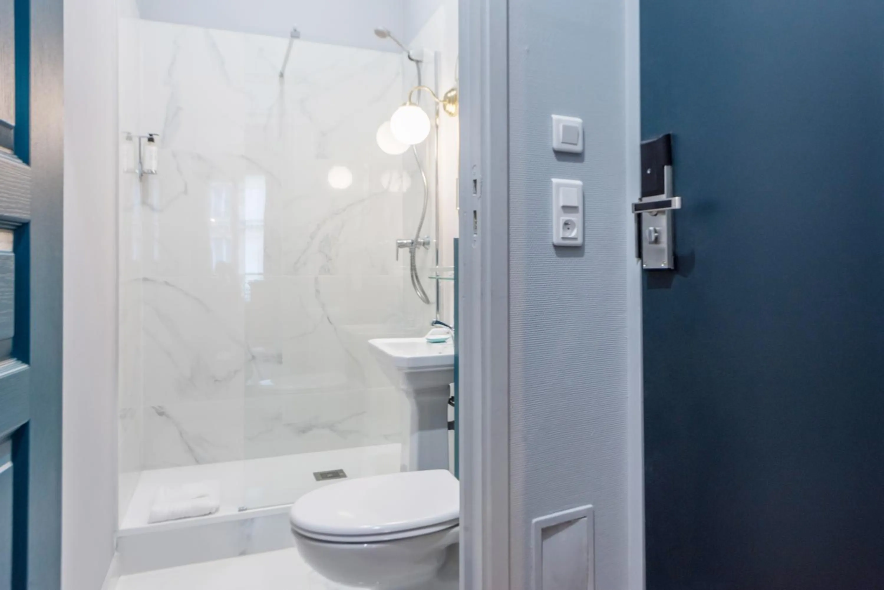 Bathroom in WS Saint-Lazare - Opera