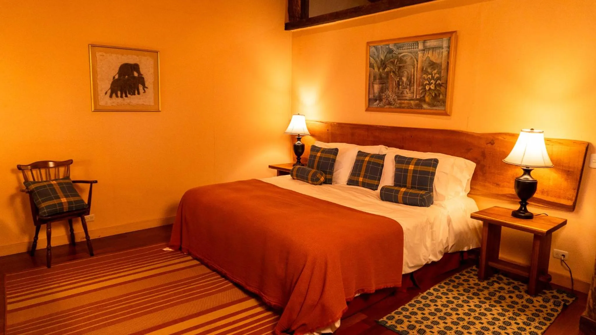 Bedroom, Bed in Poas Volcano Lodge