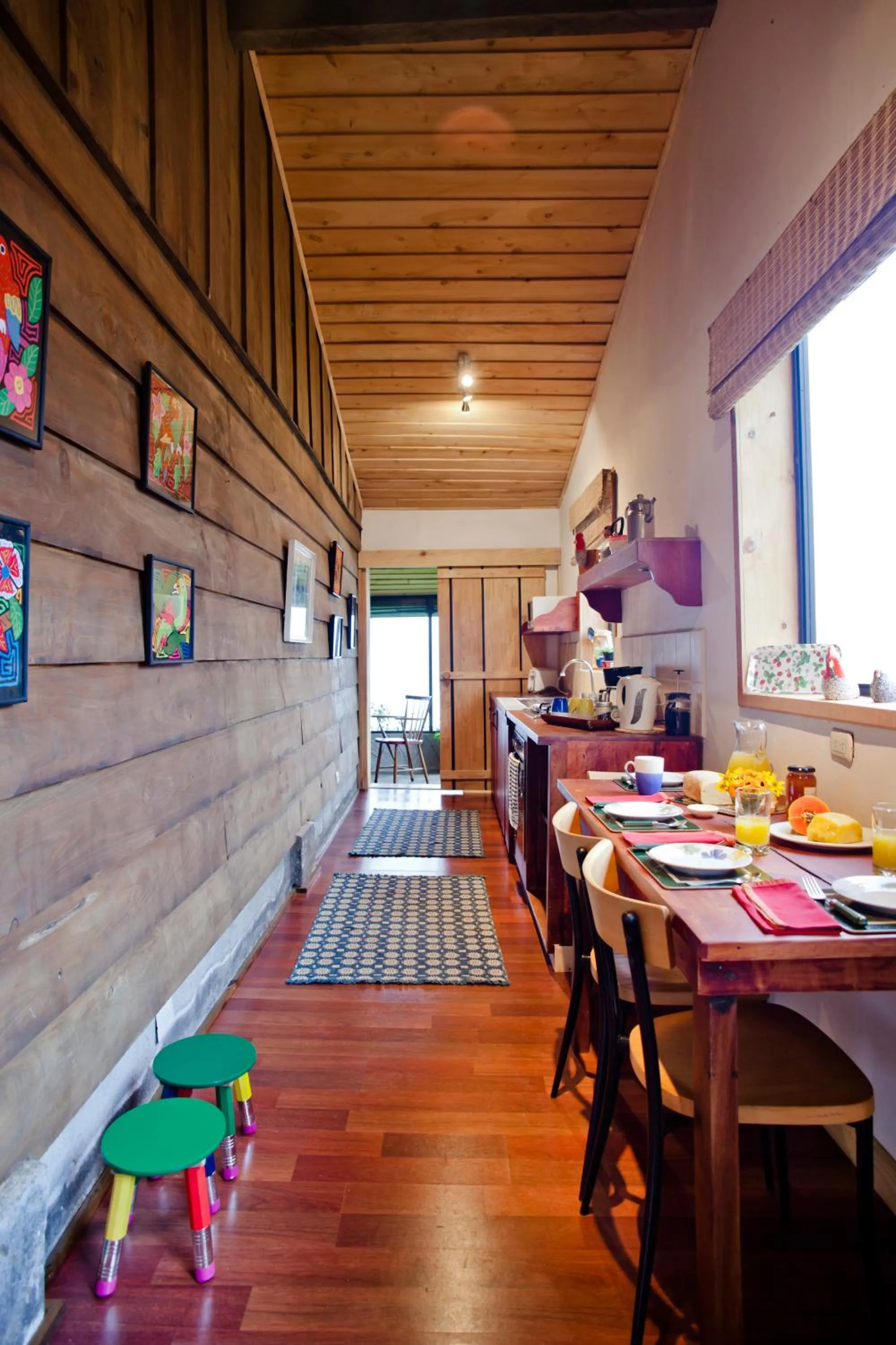 Food and drinks in Poas Volcano Lodge