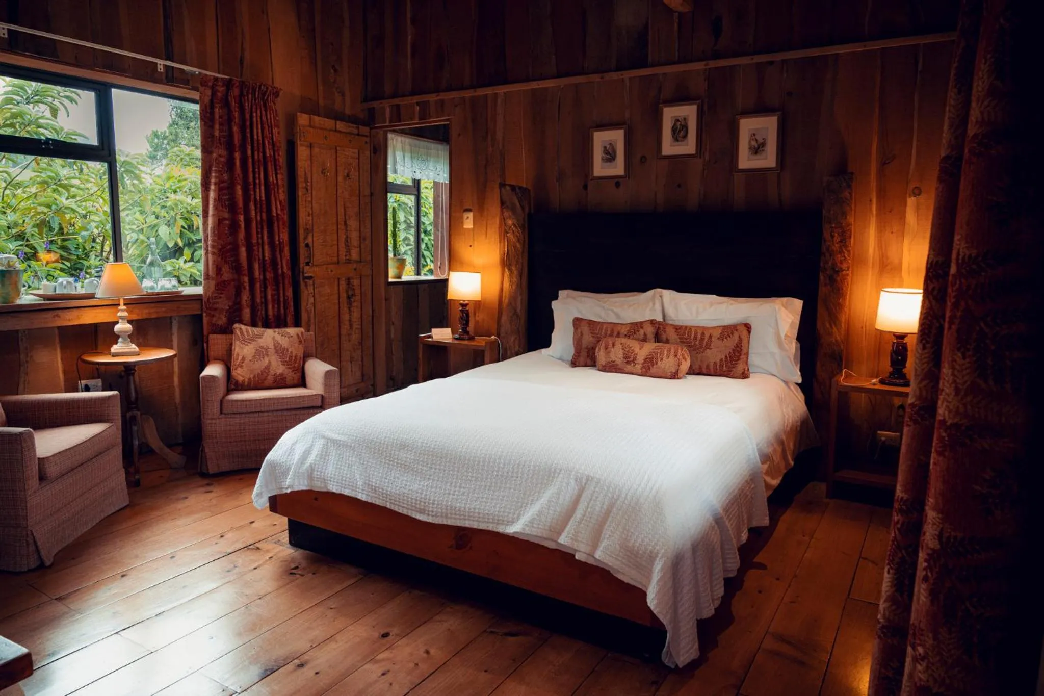 Bed in Poas Volcano Lodge