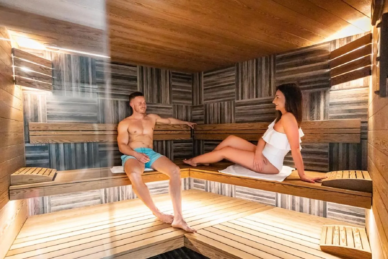 People in Hotel Traugutta3