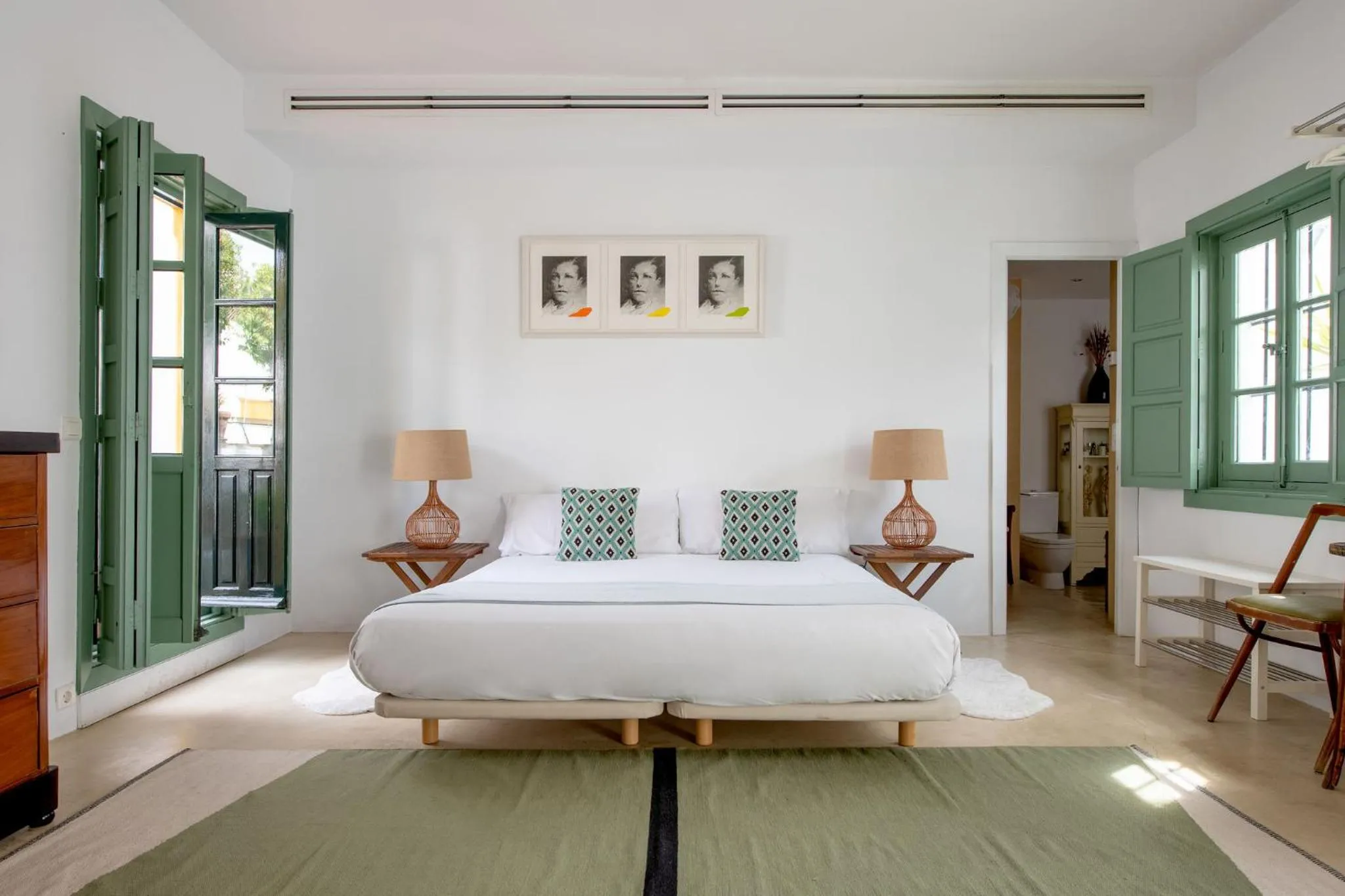 Hommyhome Castellar Luxury