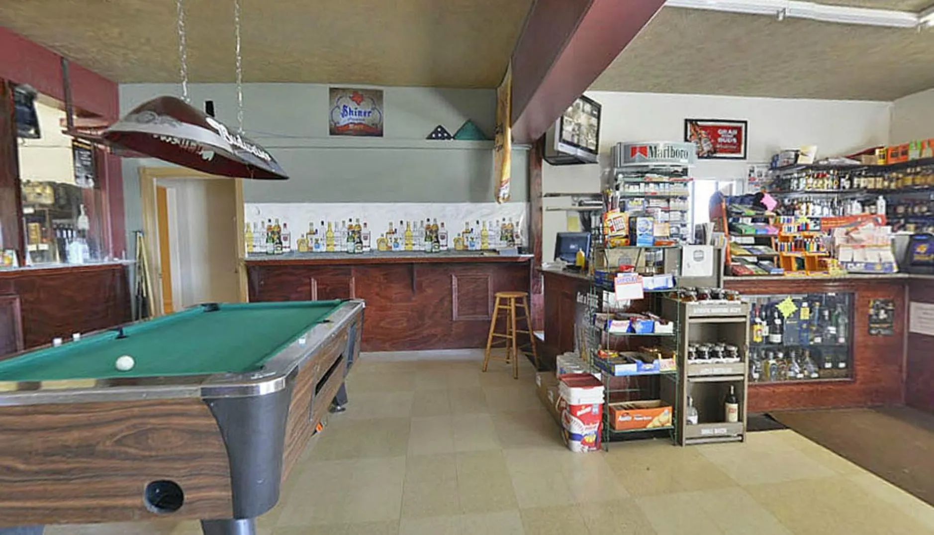 Billiard in America's Best Value Inn-Marion