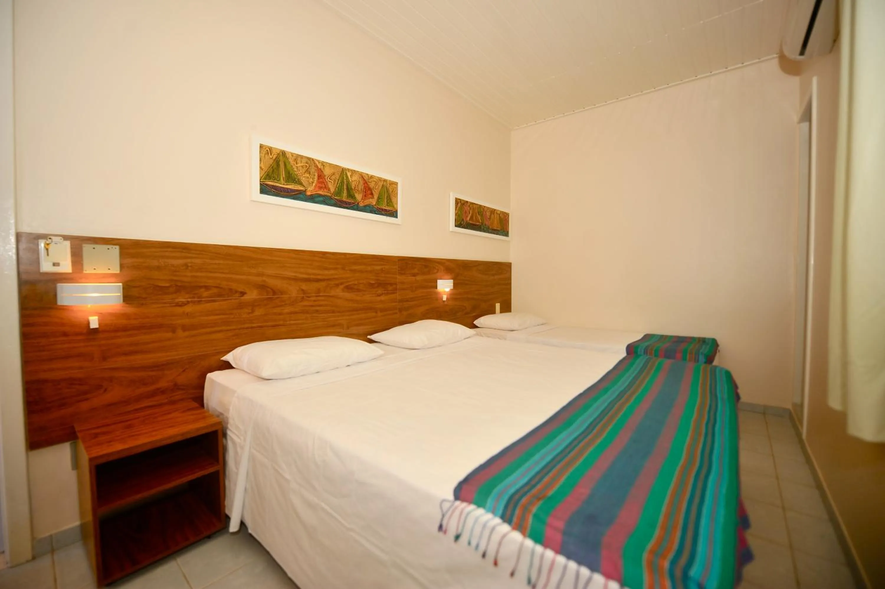 Photo of the whole room, Bed in Pousada Manaia