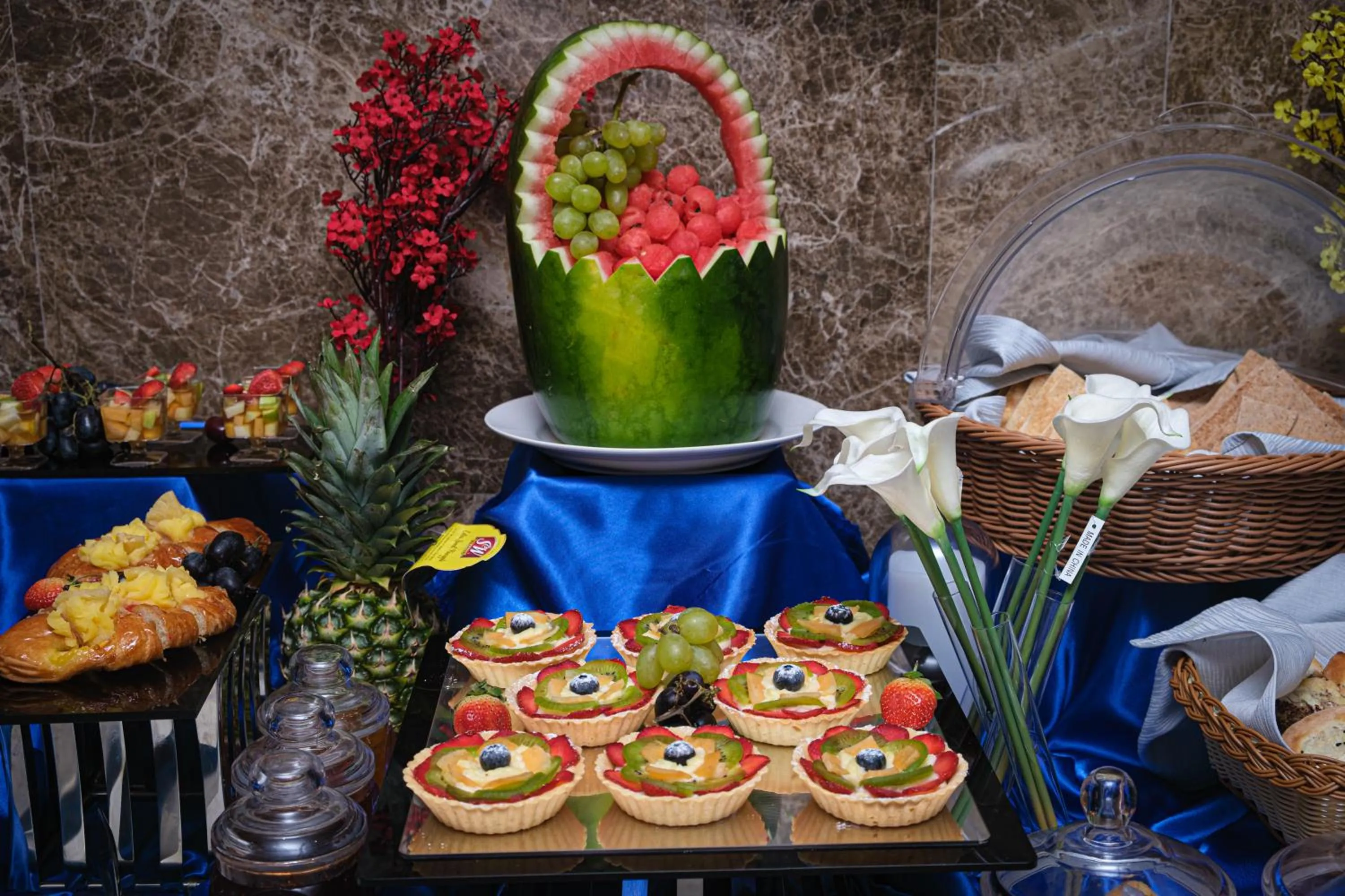 Breakfast in Taj Al Worood