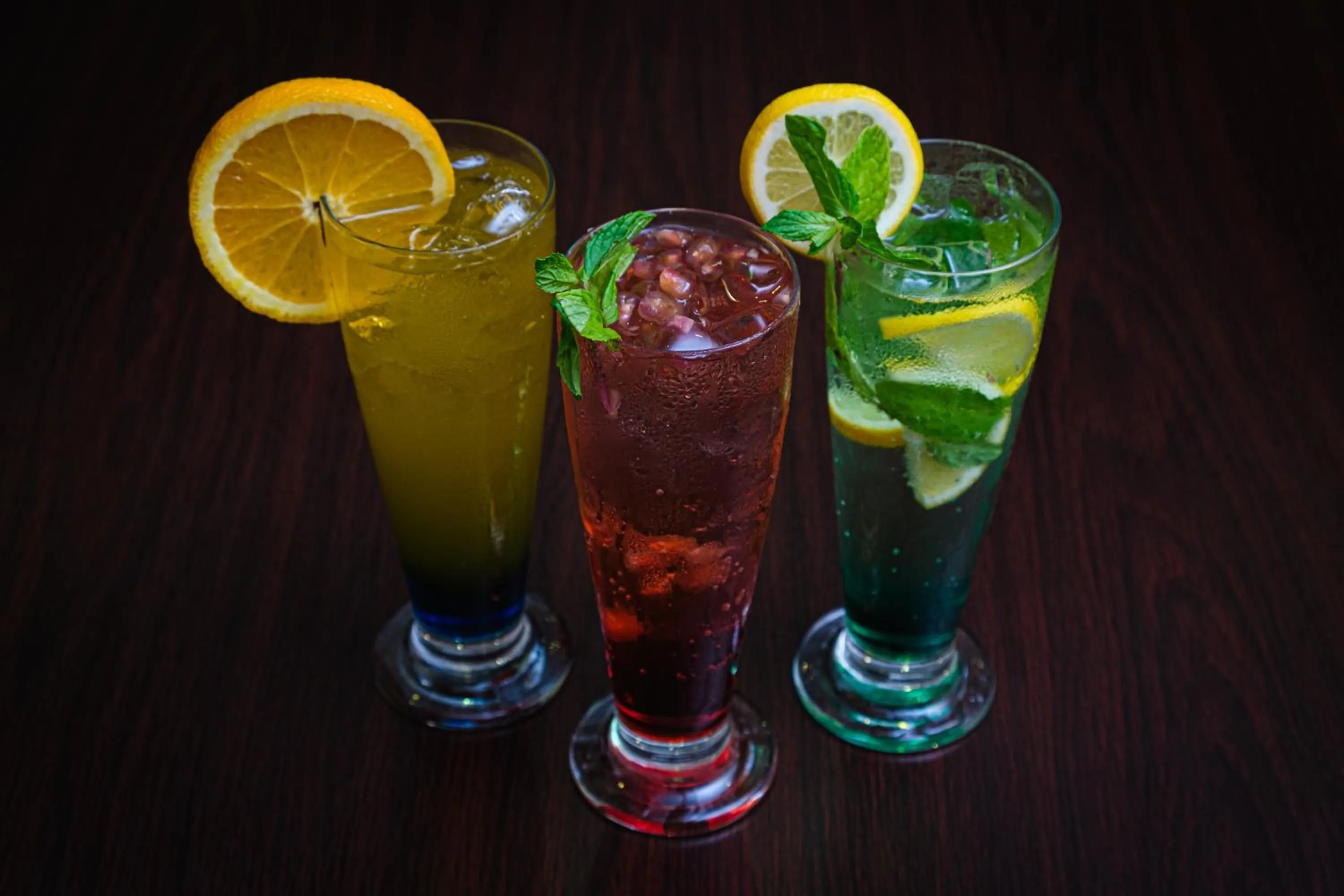 Restaurant/places to eat in Taj Al Worood