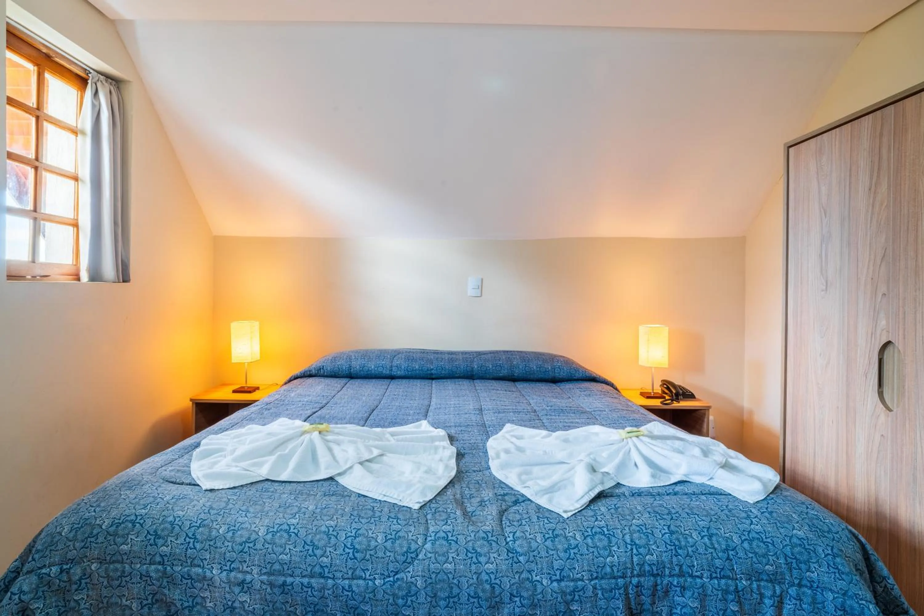 Classic Apartment in Pousada Serra do Jordão by Concavus