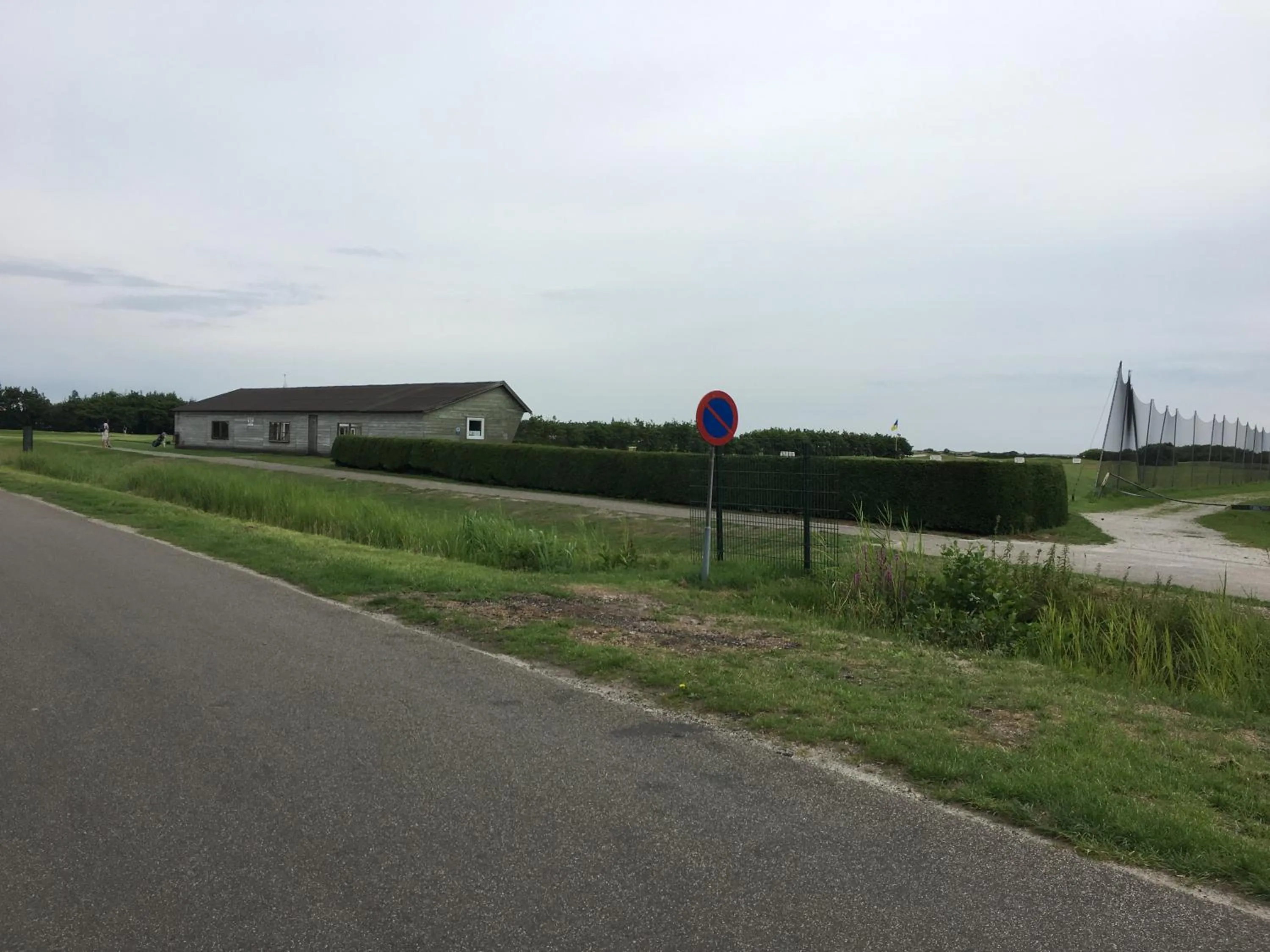 Golfcourse in Appartement De Kompaan, Resort Amelander Kaap