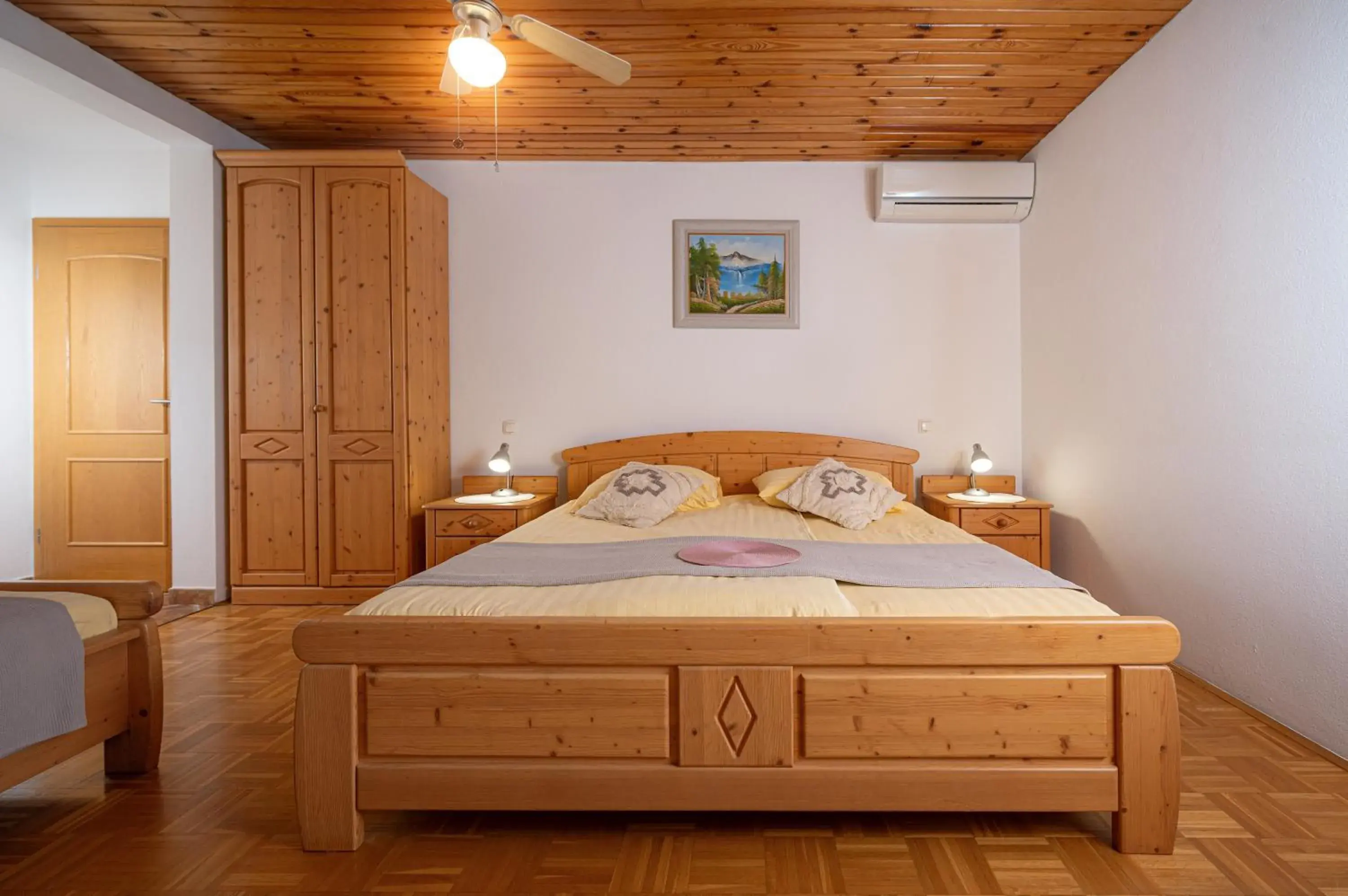 Economy Triple Room in Rooms & Apartments Pr Matjon Economy Triple Room in Rooms & Apartments Pr Matjon