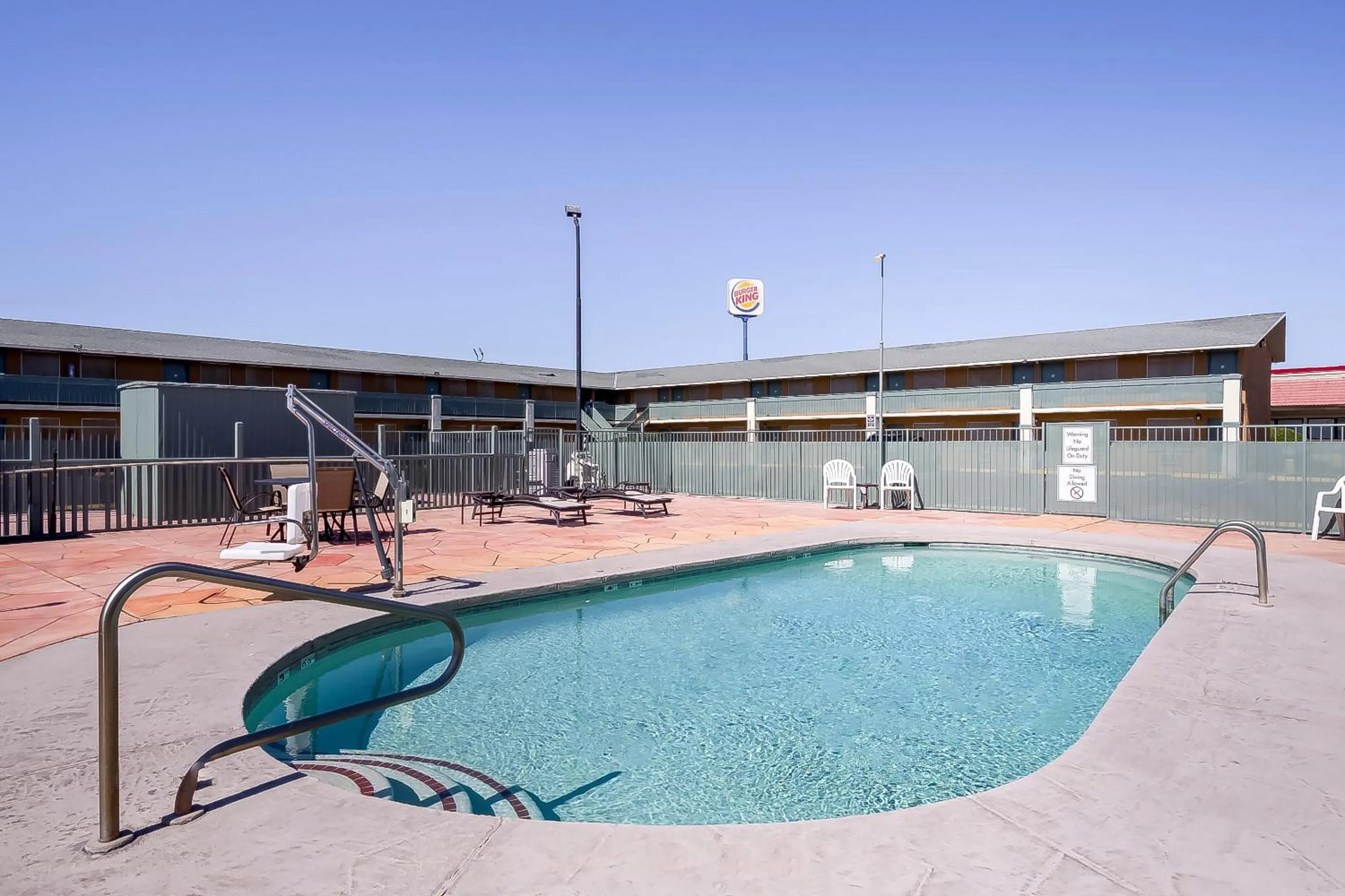 Swimming pool in OYO Hotel Eloy Casa Grande near I-10