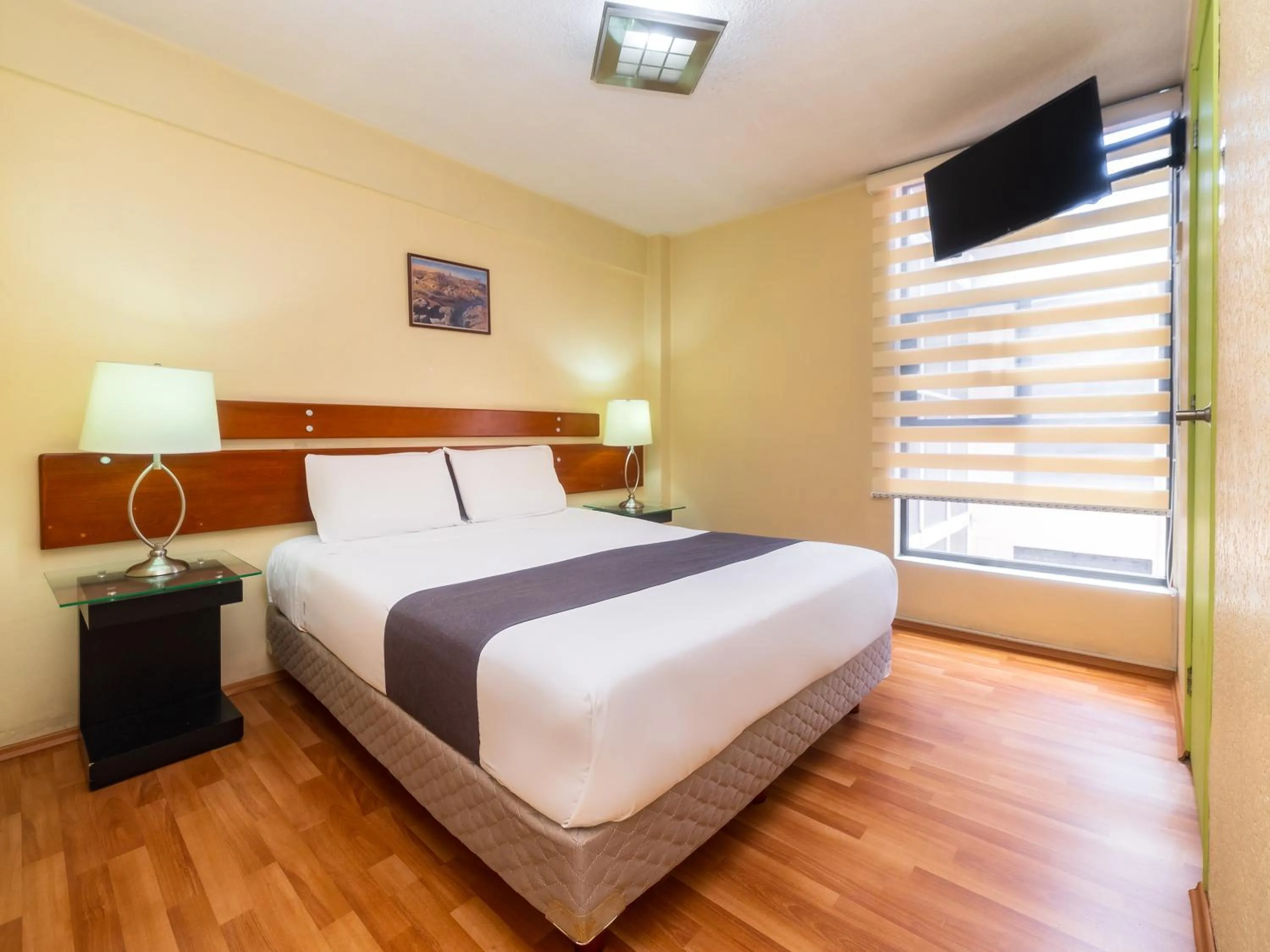 Capital O Hotel Suites Marne, Mexico City