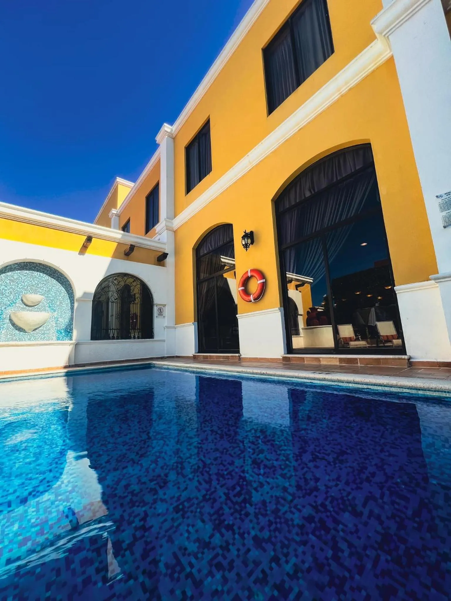 Swimming pool in Hotel Plaza Campeche