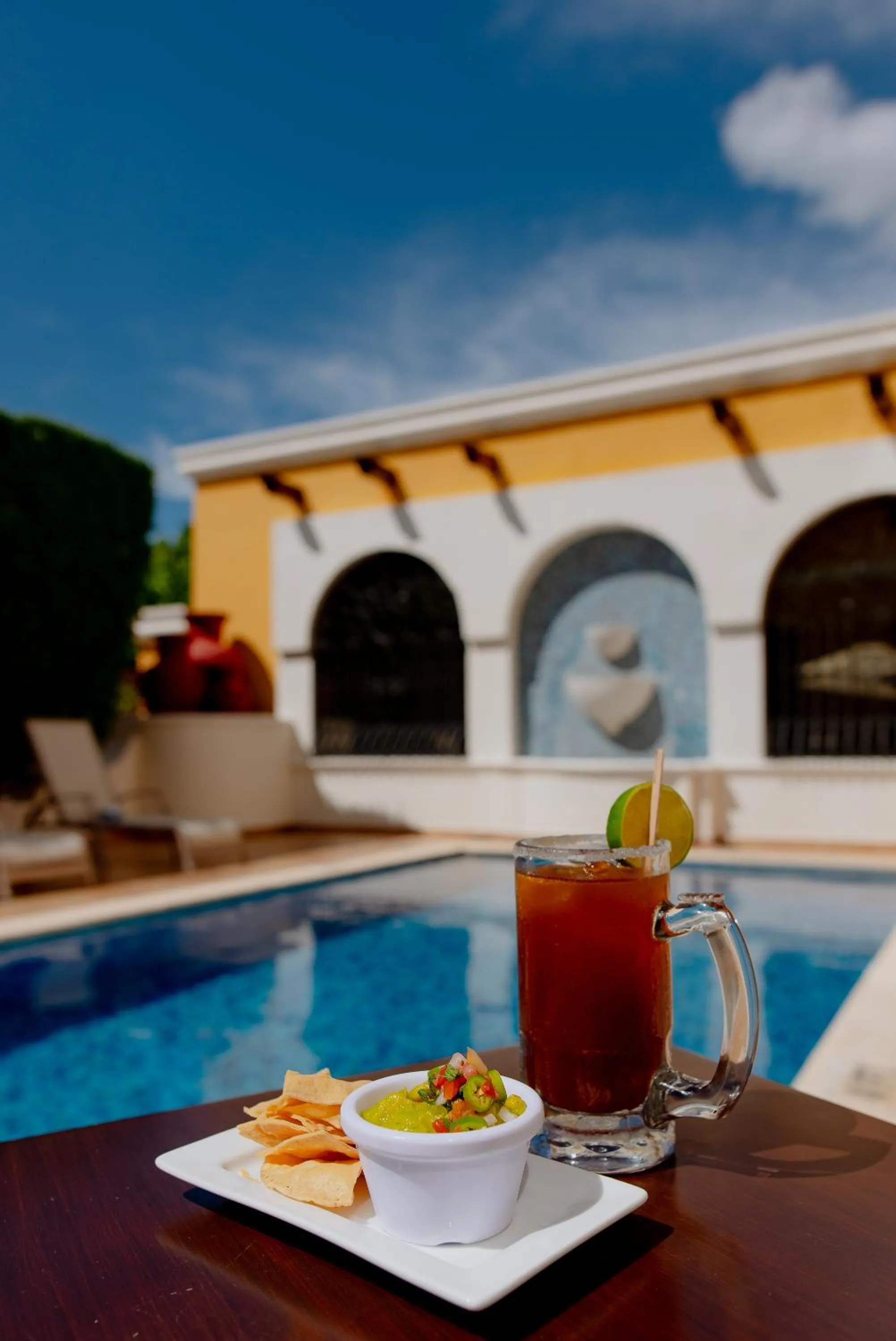 Swimming pool in Hotel Plaza Campeche