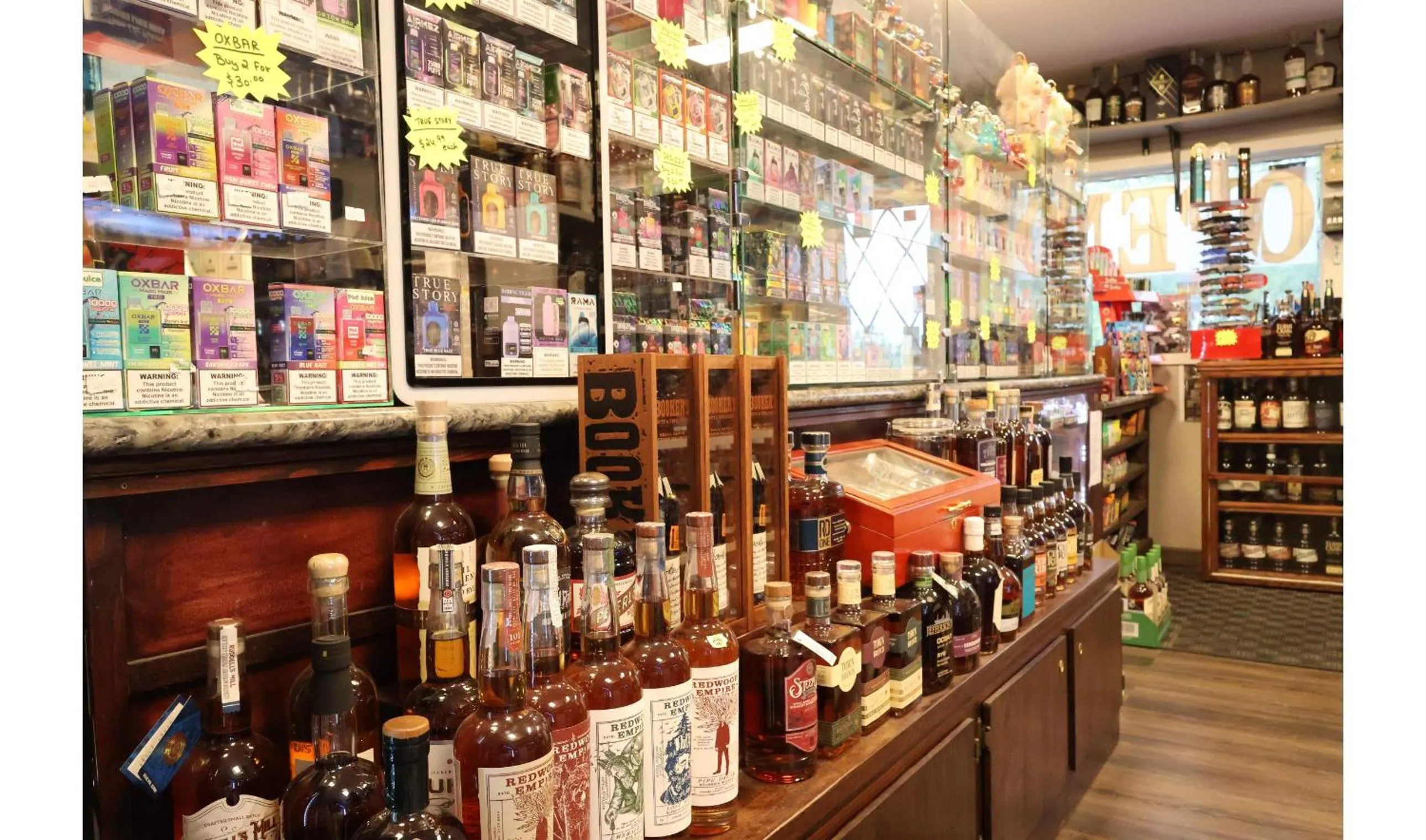 Alcoholic drinks in Hotel O Oskaloosa Near Eddyville