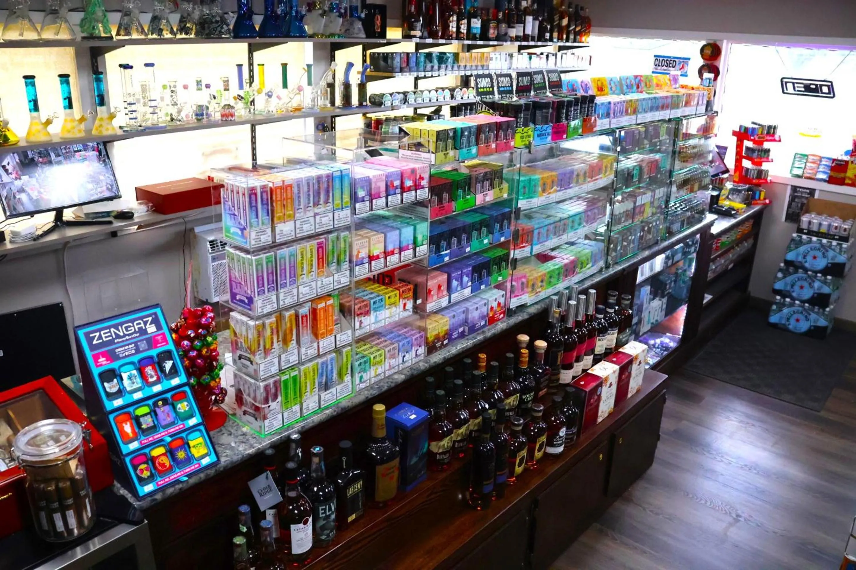 On-site shops in Hotel O Oskaloosa Near Eddyville