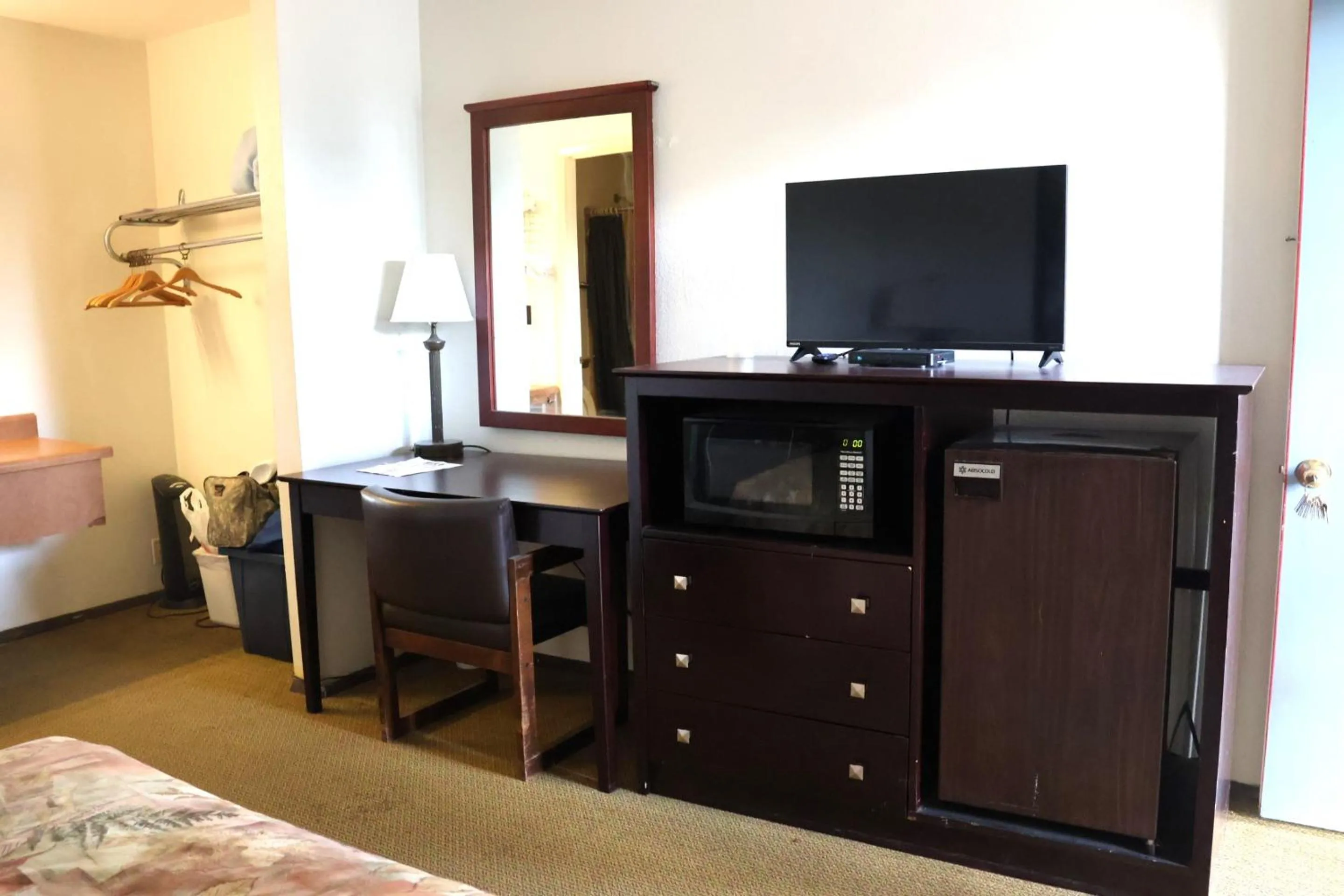 Bedroom in Hotel O Oskaloosa Near Eddyville