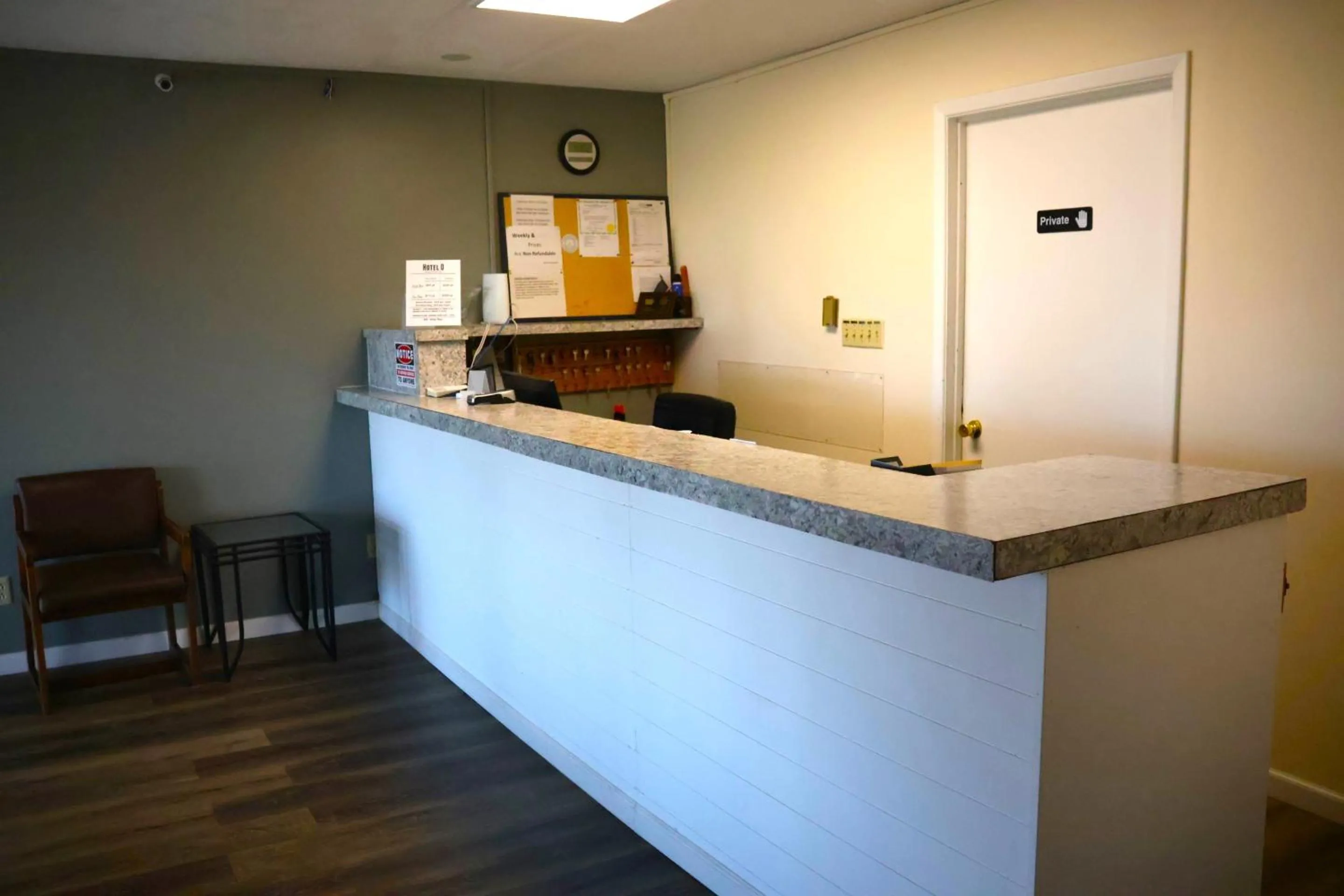 Lobby or reception in Hotel O Oskaloosa Near Eddyville