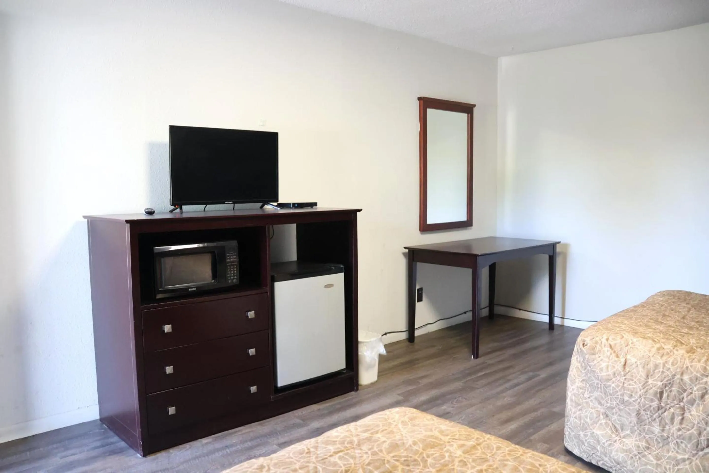 Bedroom in Hotel O Oskaloosa Near Eddyville