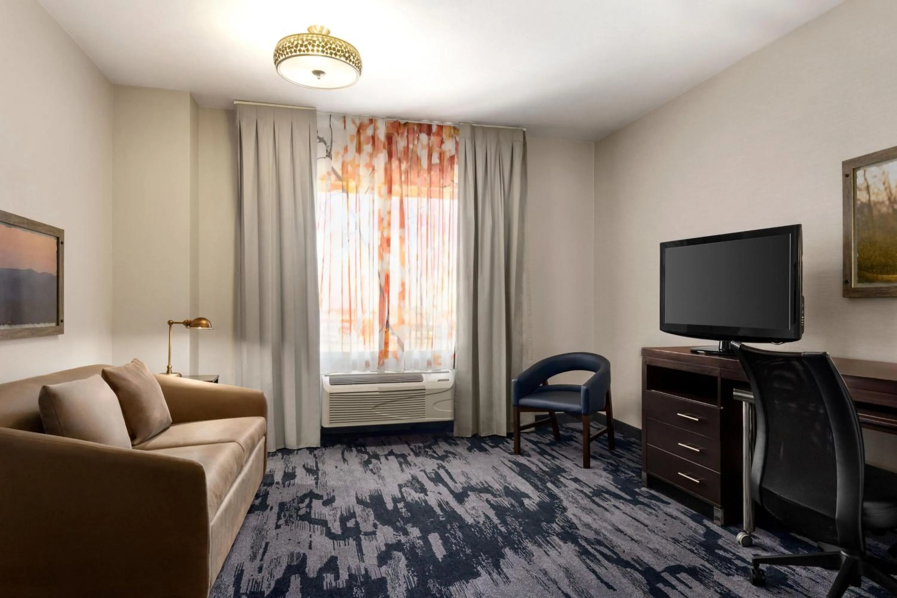 Bedroom in Fairfield Inn & Suites by Marriott Amarillo Airport