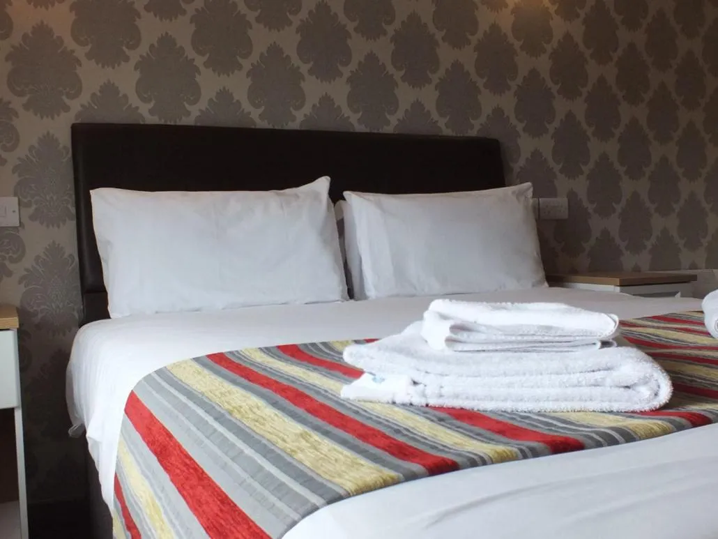 Bed in The Kingstanding Inn