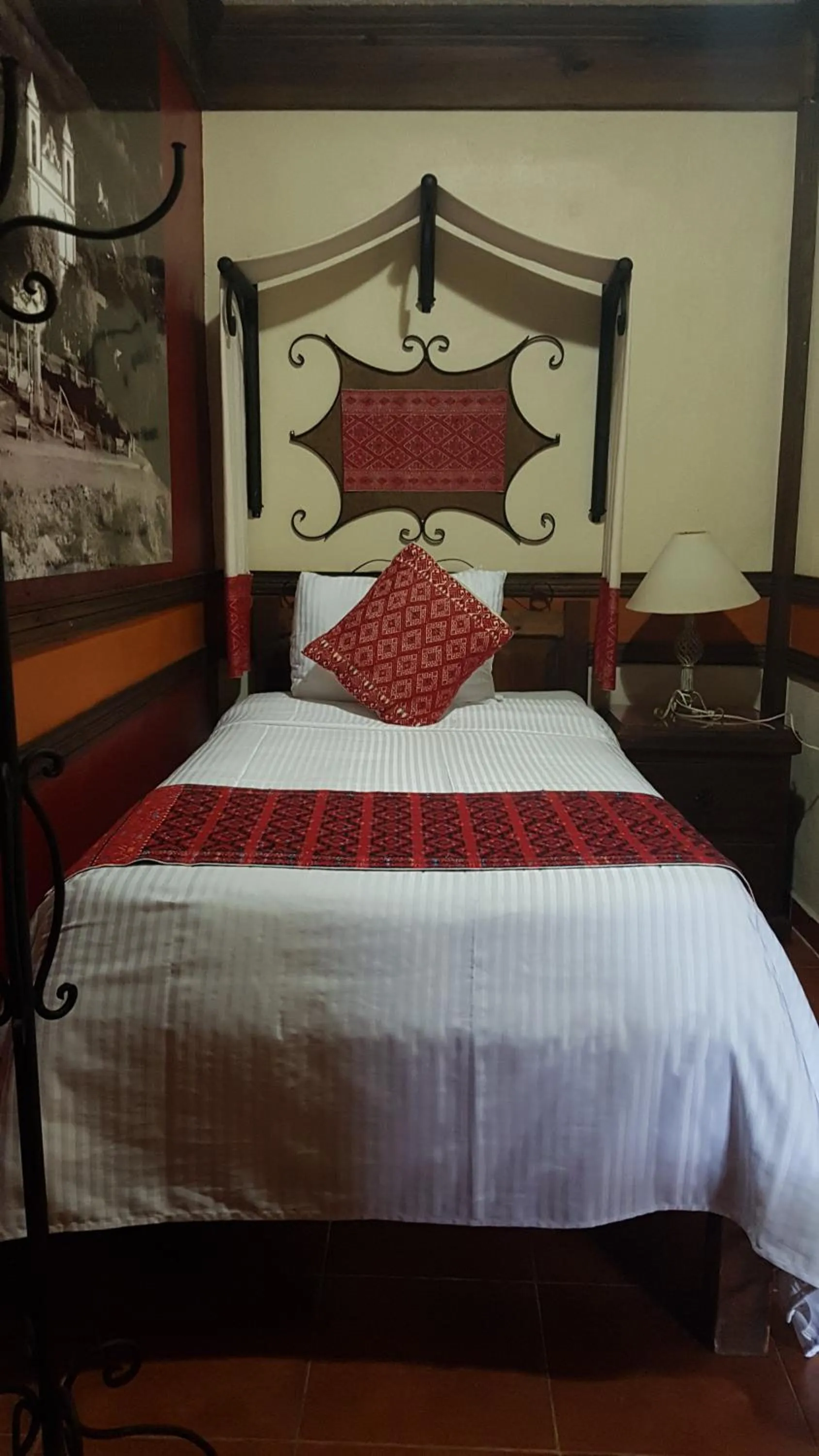 Bed in Nuestras Raíces Hotel - Museo - Restaurante
