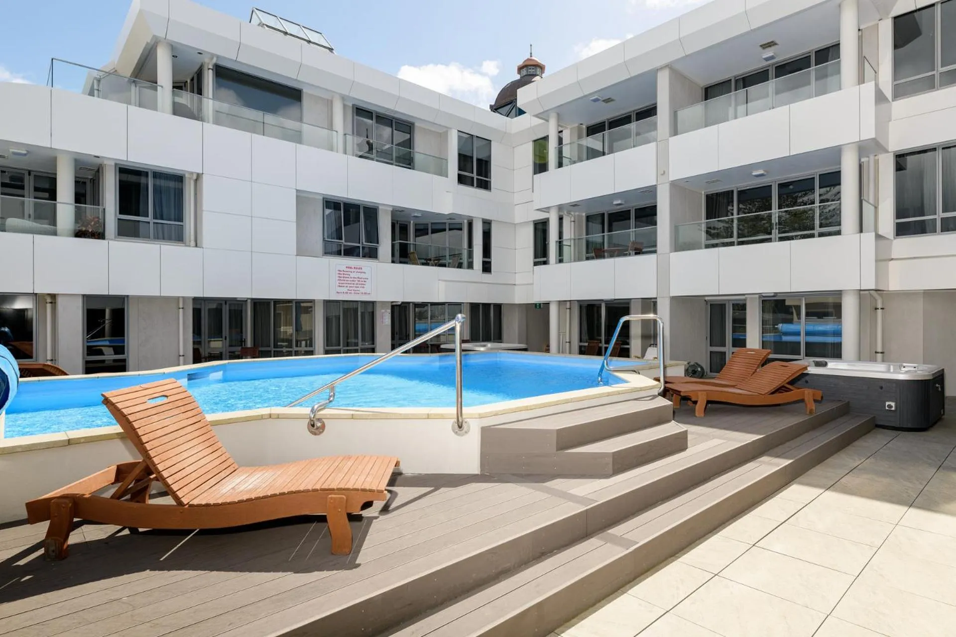 The Anchorage Apartments