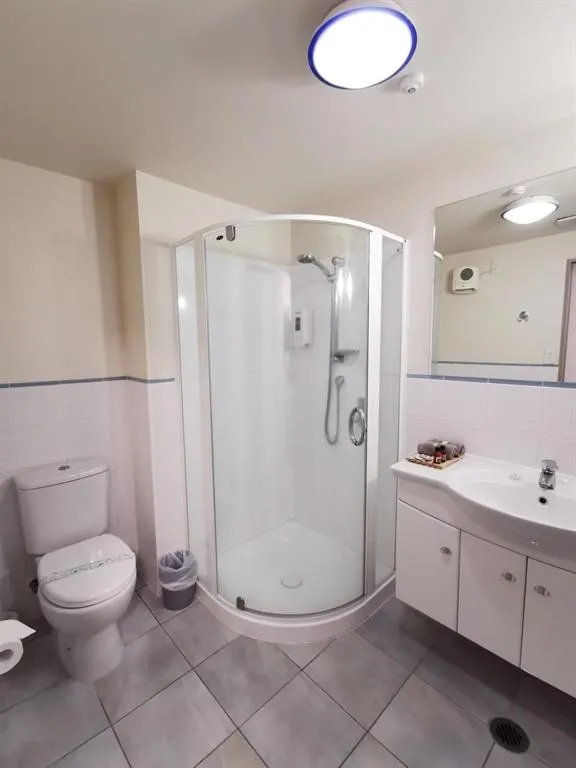 The Anchorage Apartments