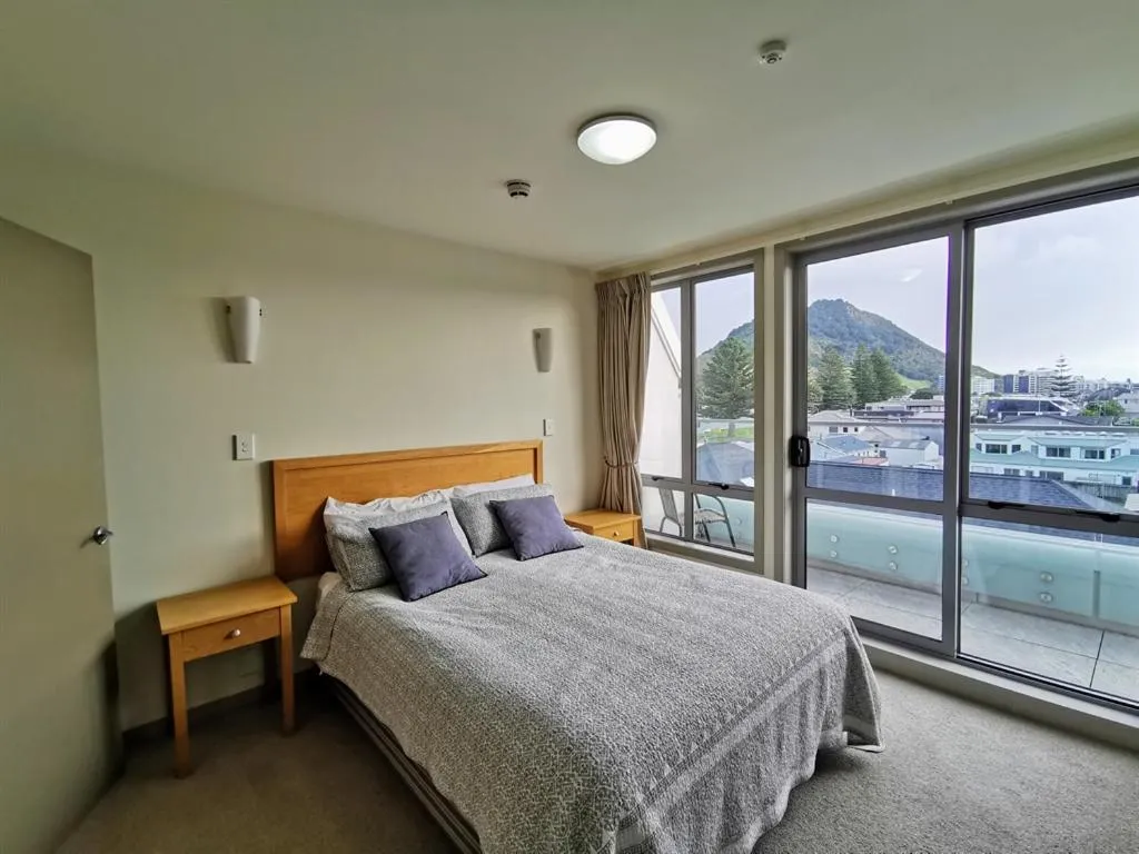 Bed in The Anchorage Apartments