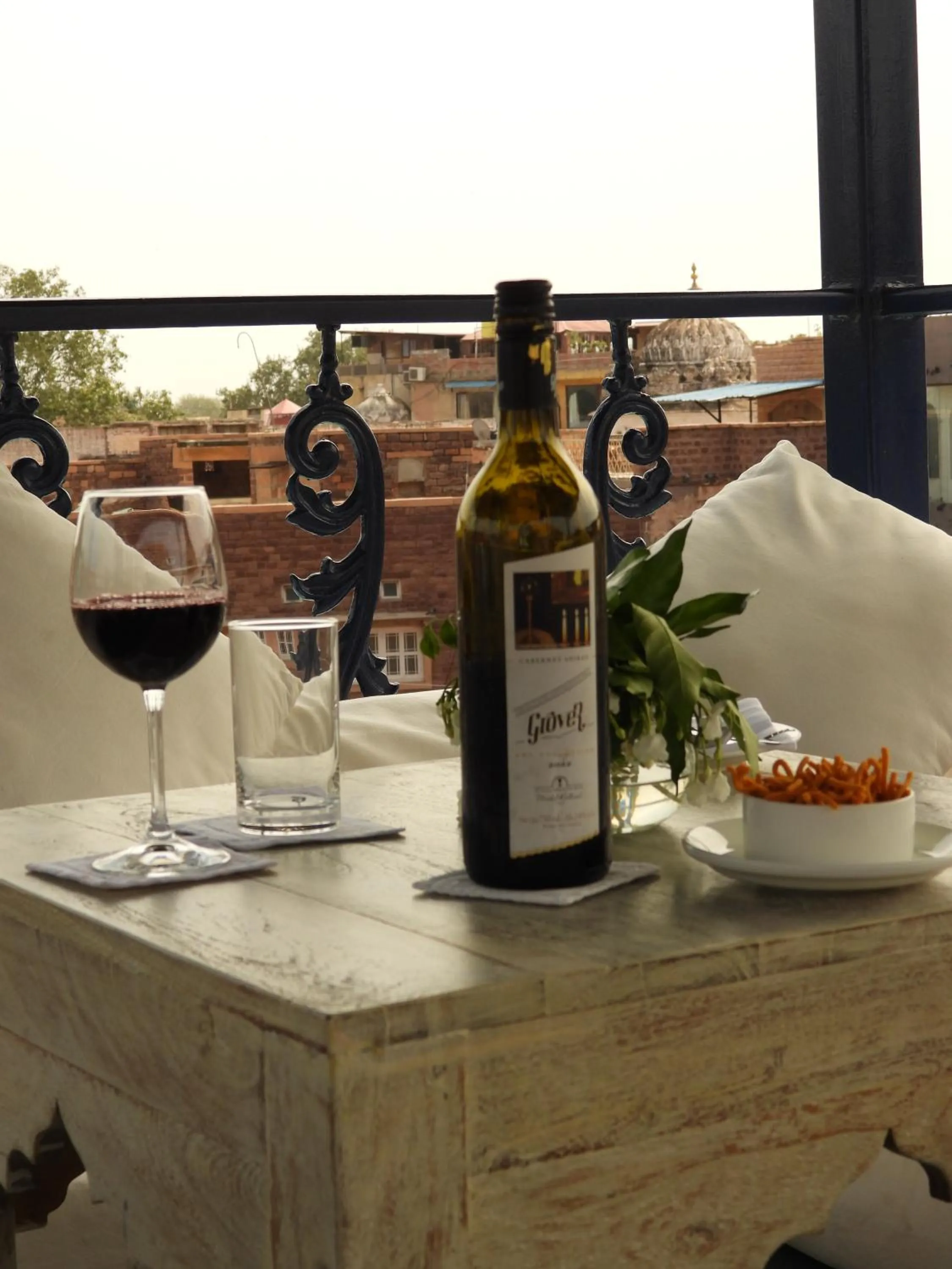 Drinks in The Stepwell Hotel