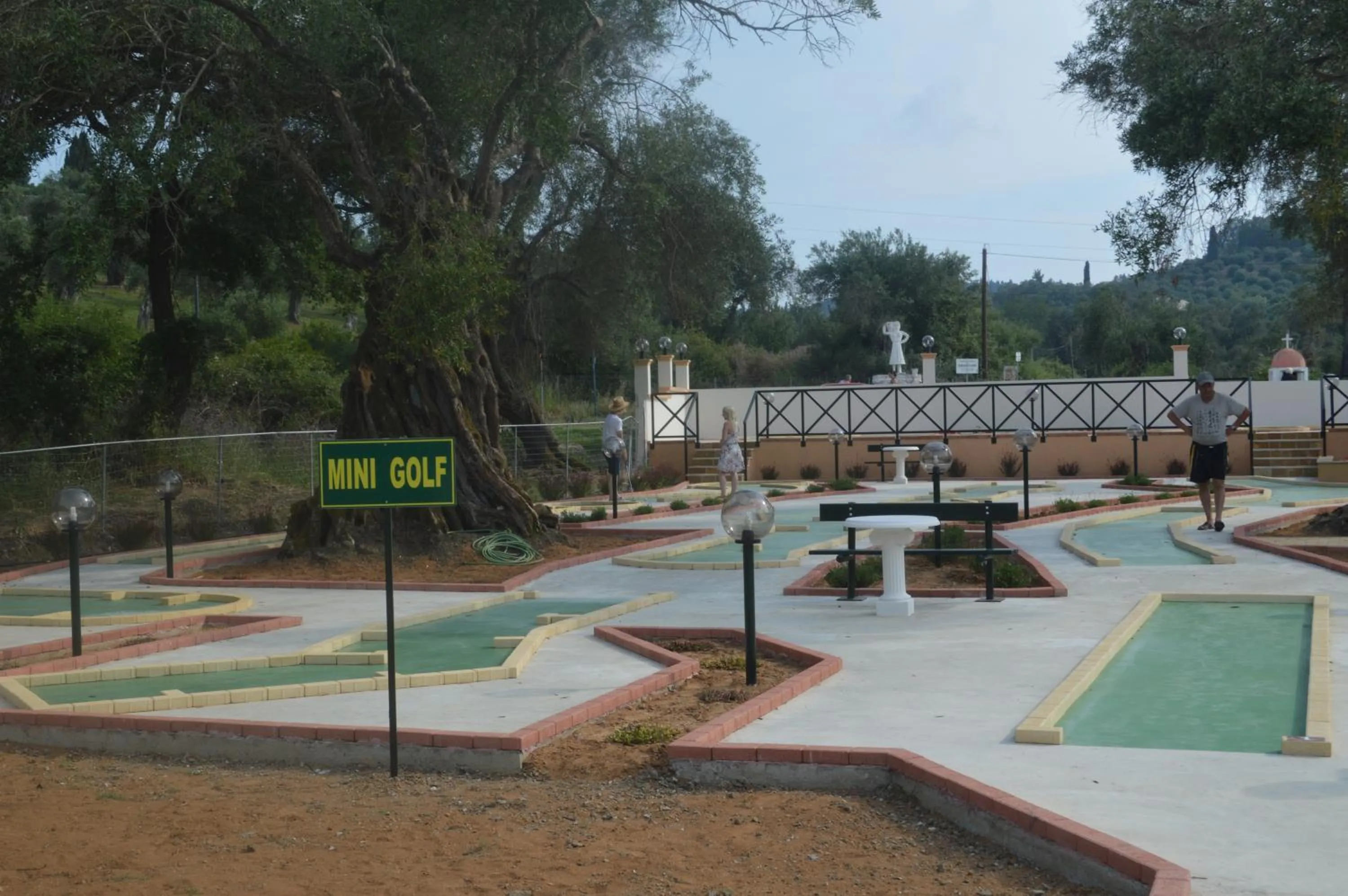 Entertainment in CNic Gemini Hotel