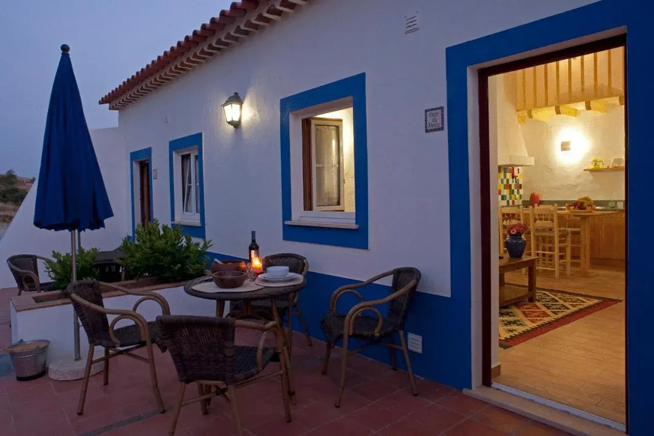 One-Bedroom Apartment with Pool View in Quinta do Chocalhinho Agroturismo & SPA One-Bedroom Apartment with Pool View in Quinta do Chocalhinho Agroturismo & SPA