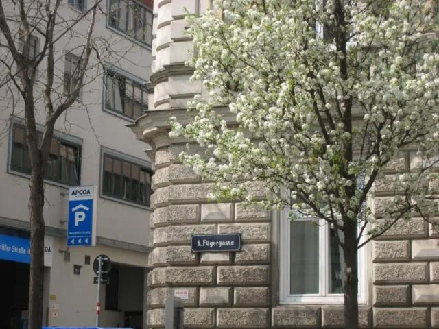 Parking in Westend City Hostel