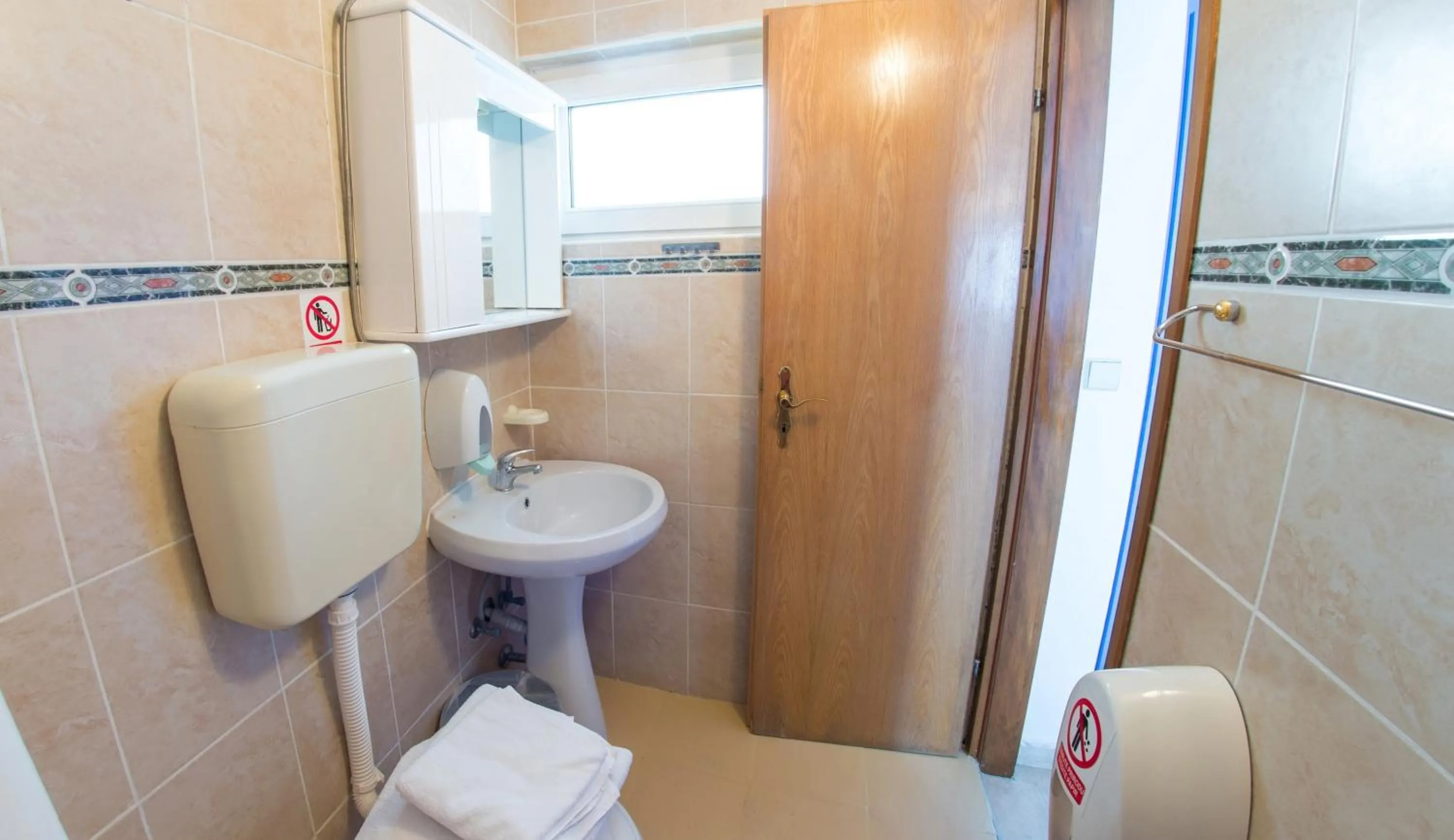 Shower in Beach Hotel