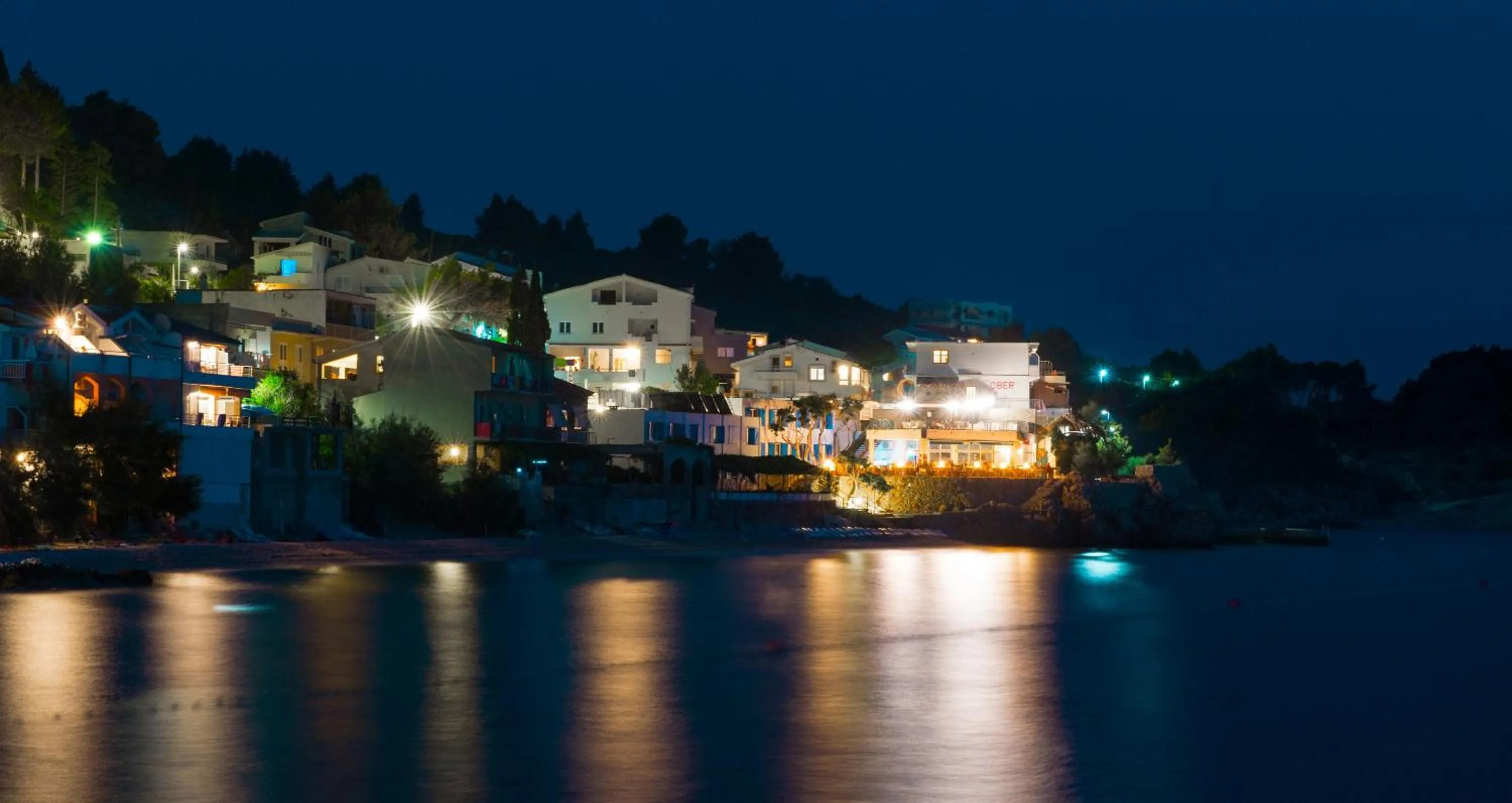 Nearby landmark in Beach Hotel