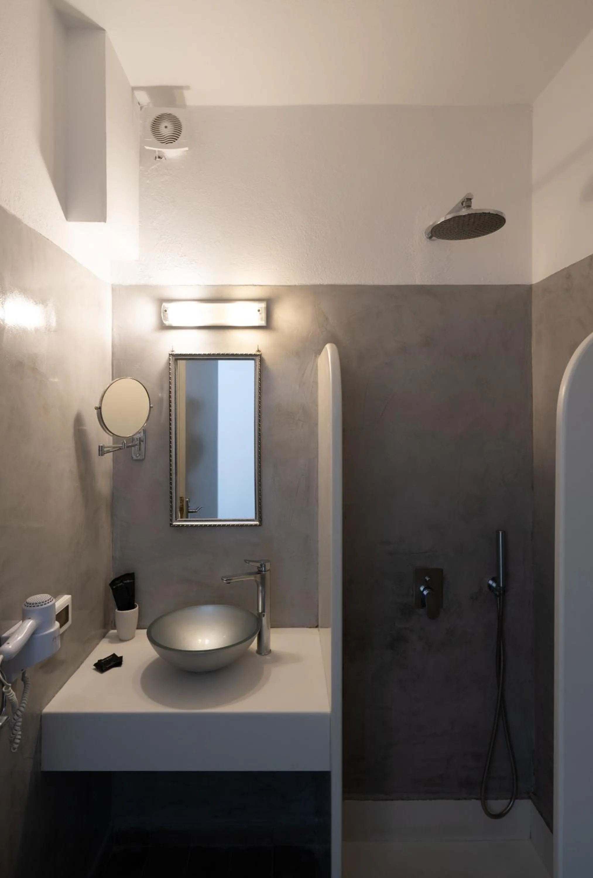 Bathroom in Goulielmos Hotel & Spa